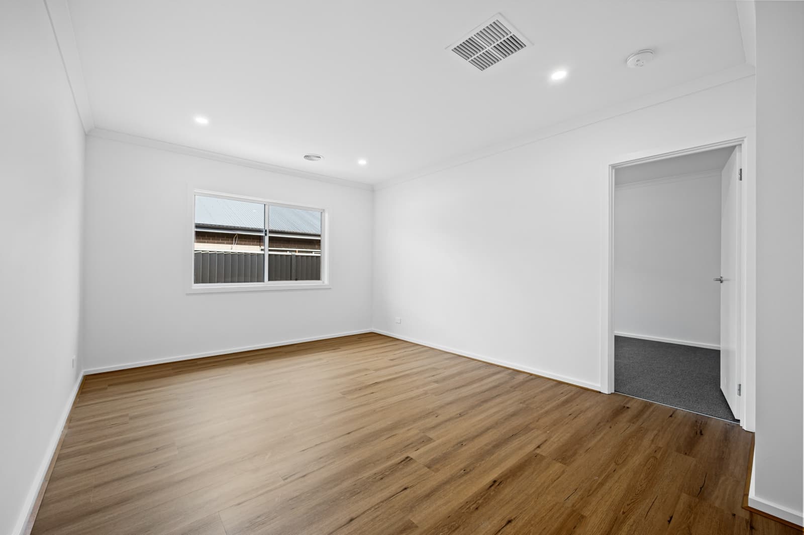 13 Hubbard Street, Lucas - Thumbnail 4