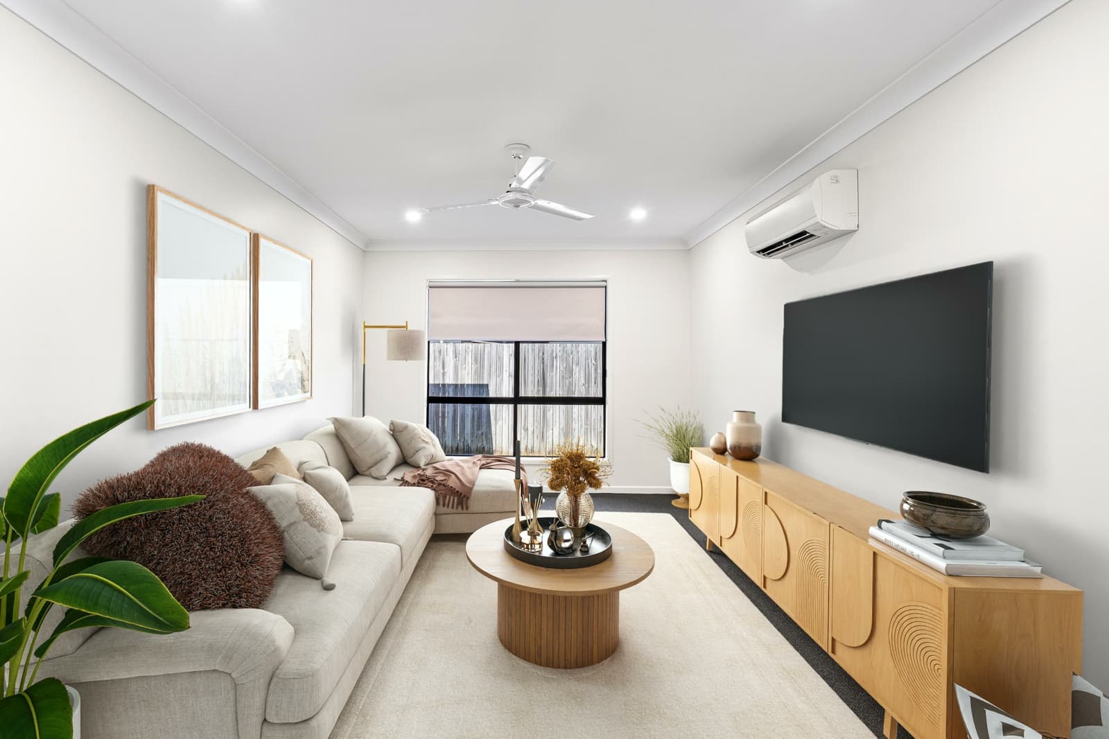 31 Wisteria Avenue,Bakers Creek, Bakers Creek - Thumbnail 2