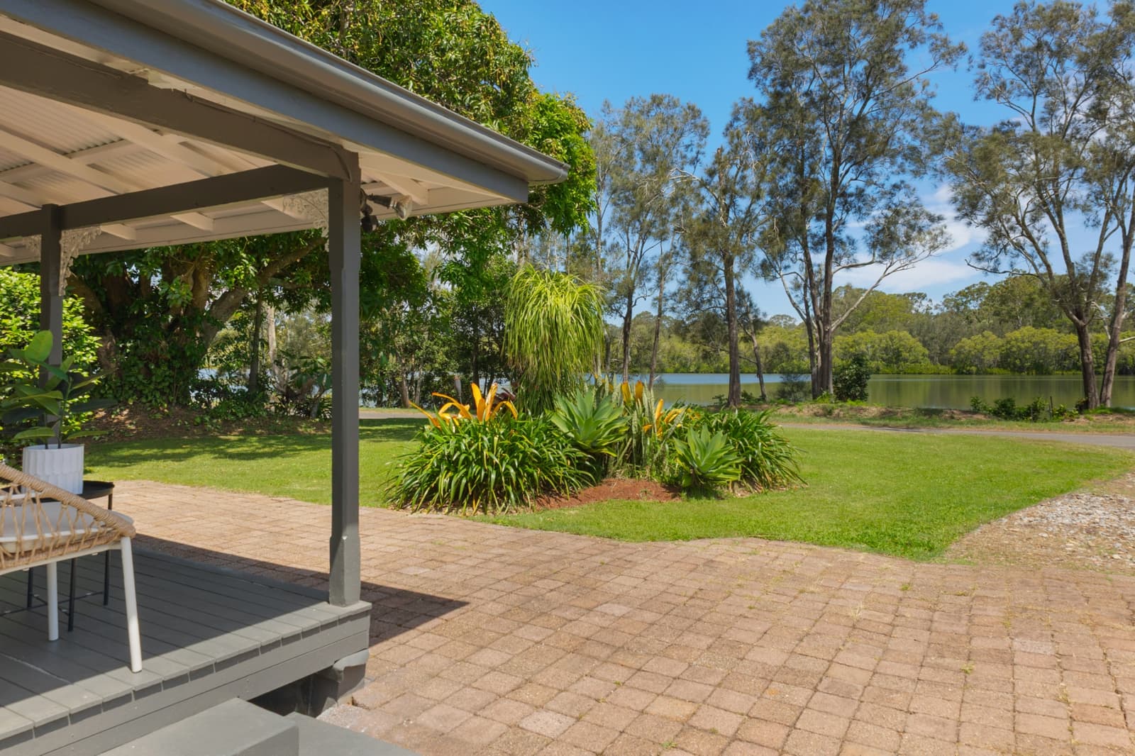97 Riverbank Road,Pimlico, Pimlico - Thumbnail 4