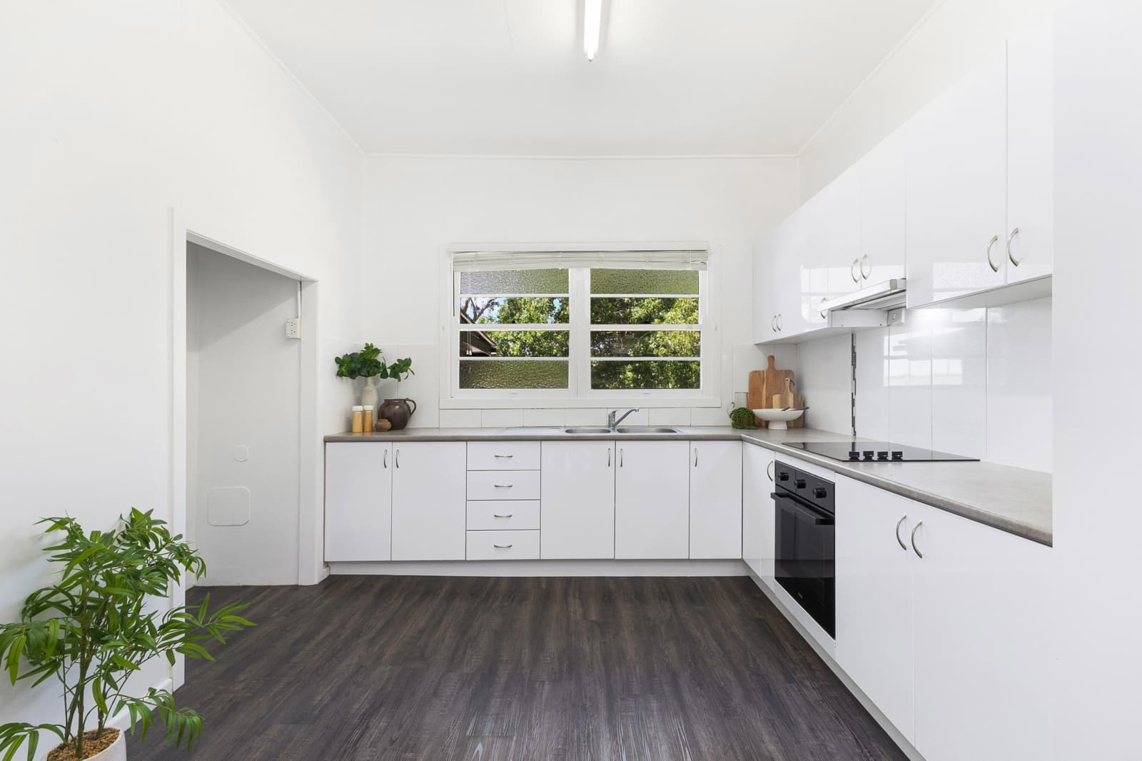 97 Riverbank Road,Pimlico, Pimlico - Thumbnail 6