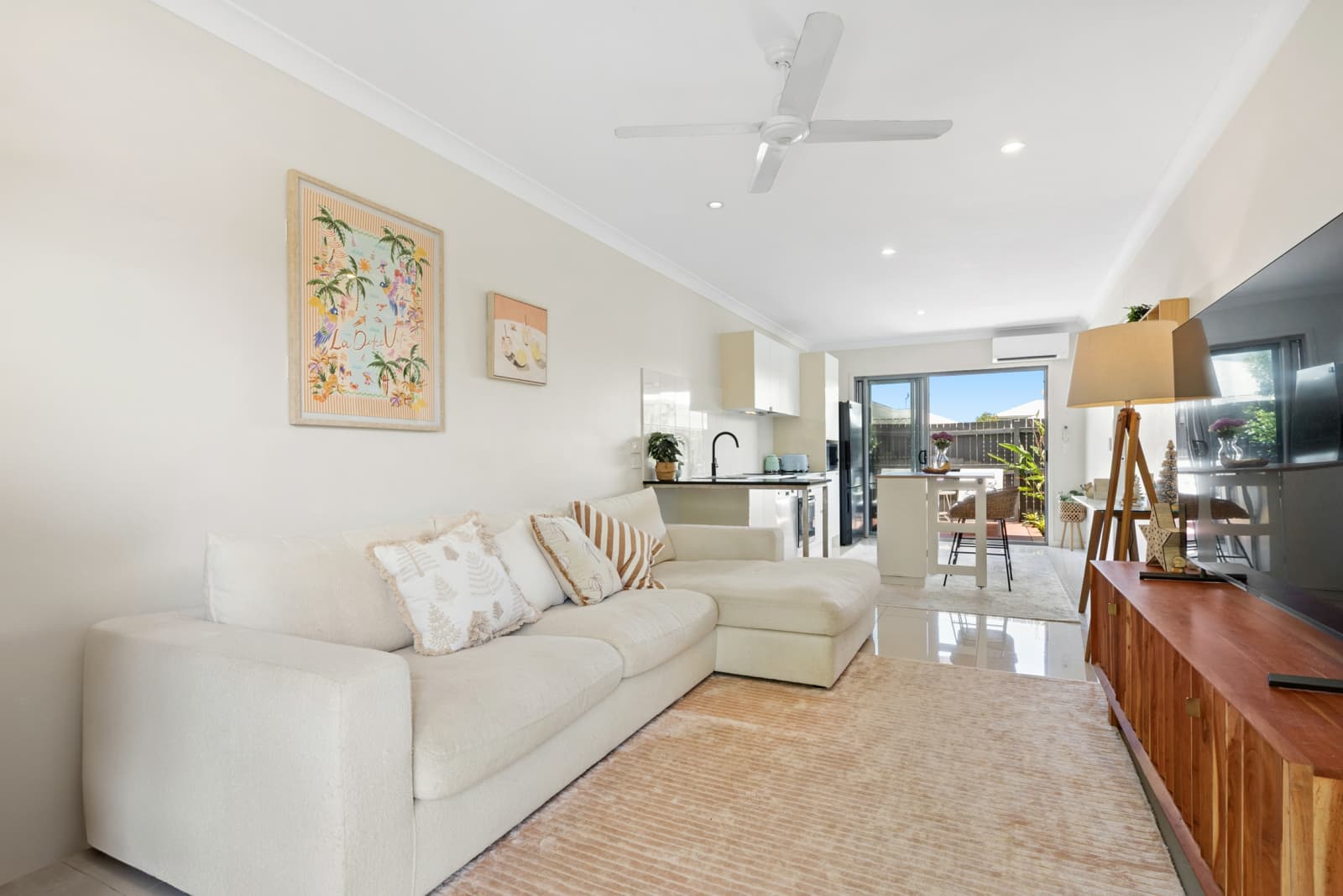 6 Indigo Road,Caloundra West, Caloundra West - Thumbnail 2