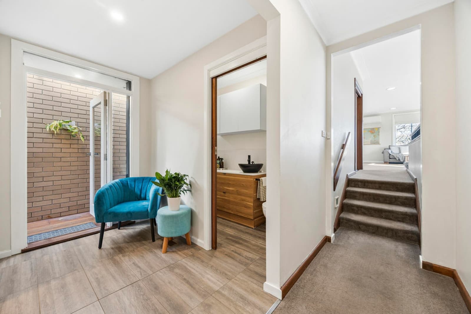 2 Robert Drive,Ballarat North, Ballarat North - Thumbnail 2