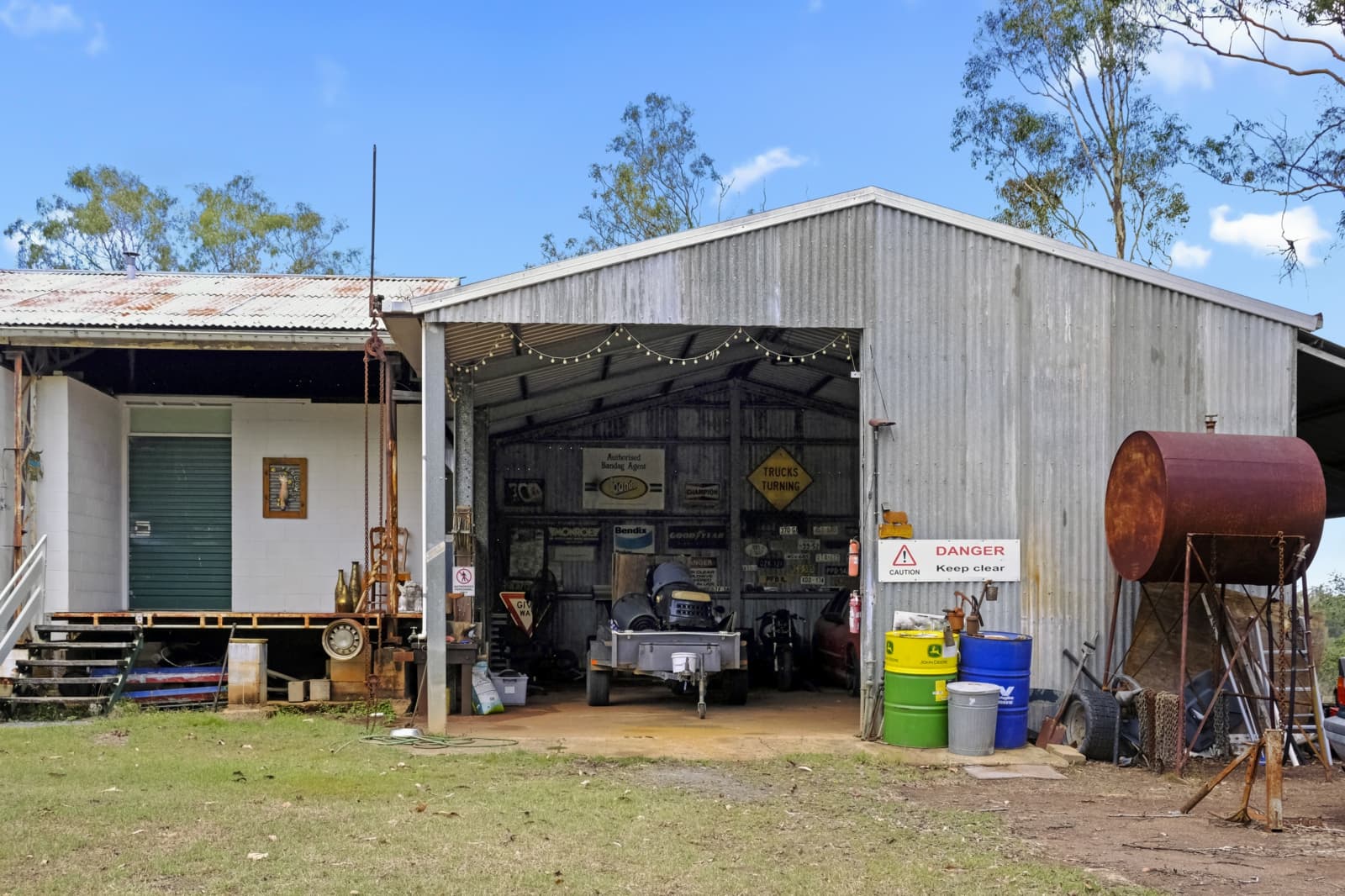 218C McIlwraith Road,McIlwraith, McIlwraith - Thumbnail 2