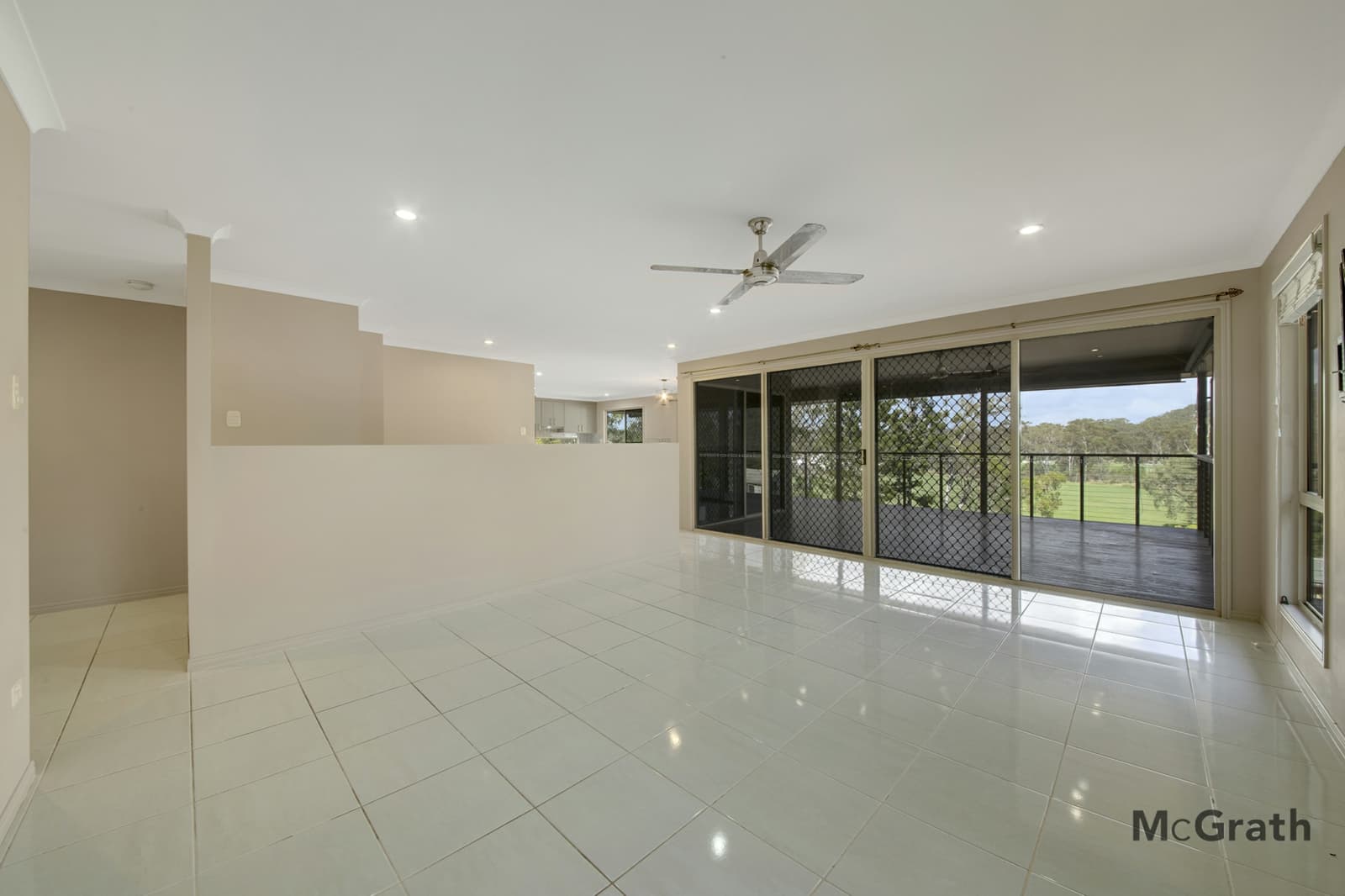 41 Allunga Drive,Glen Eden, Glen Eden - Thumbnail 4