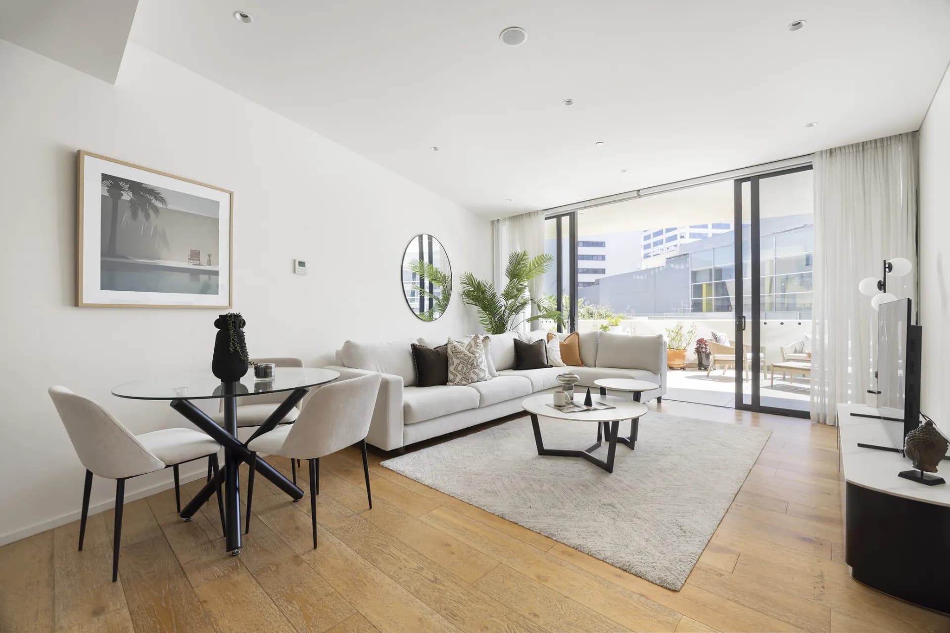 403/241 Oxford Street, Bondi Junction., Bondi Junction - Image 1