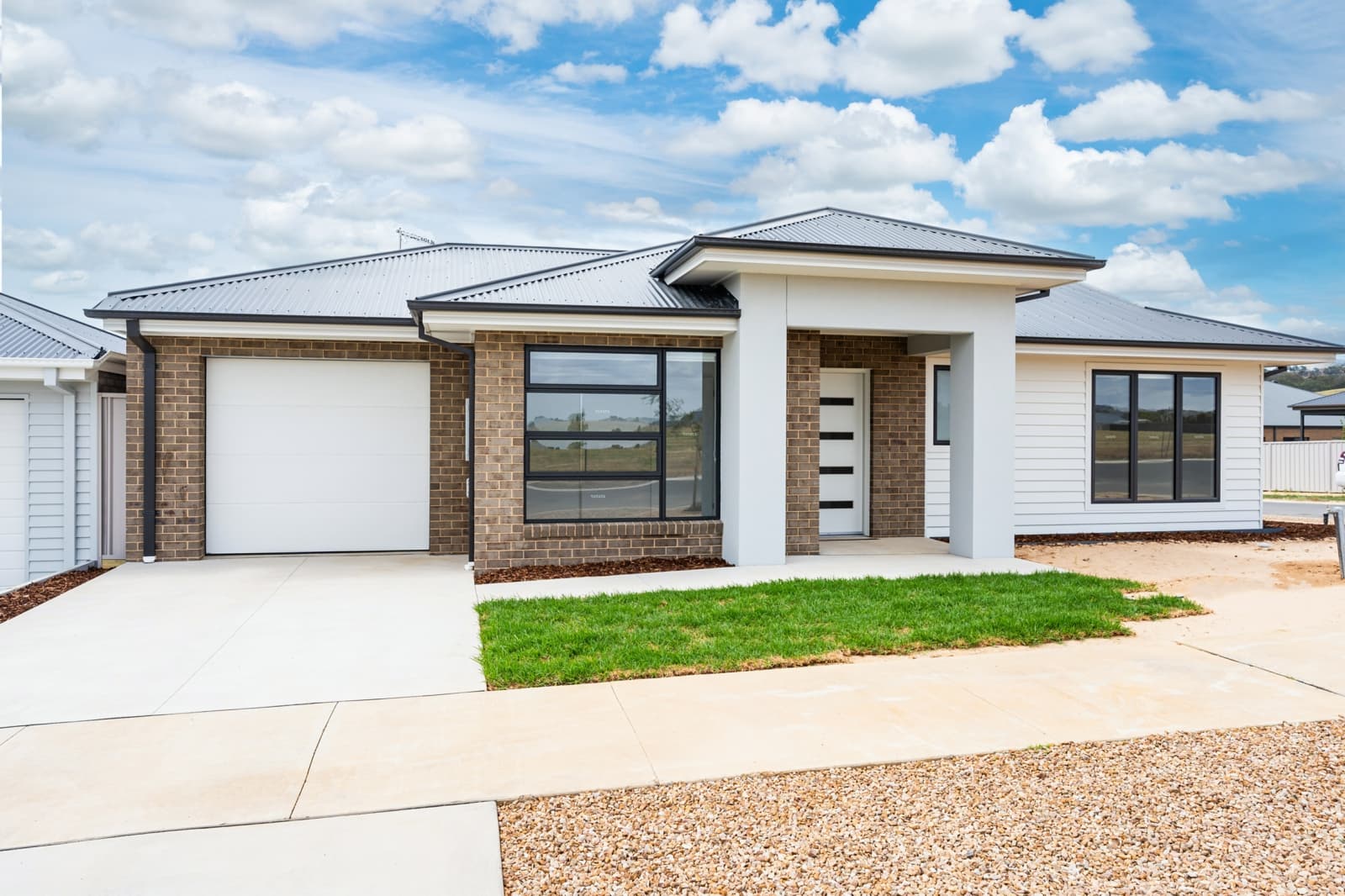 14 Stobie Crescent,Leneva, Leneva - Image 1