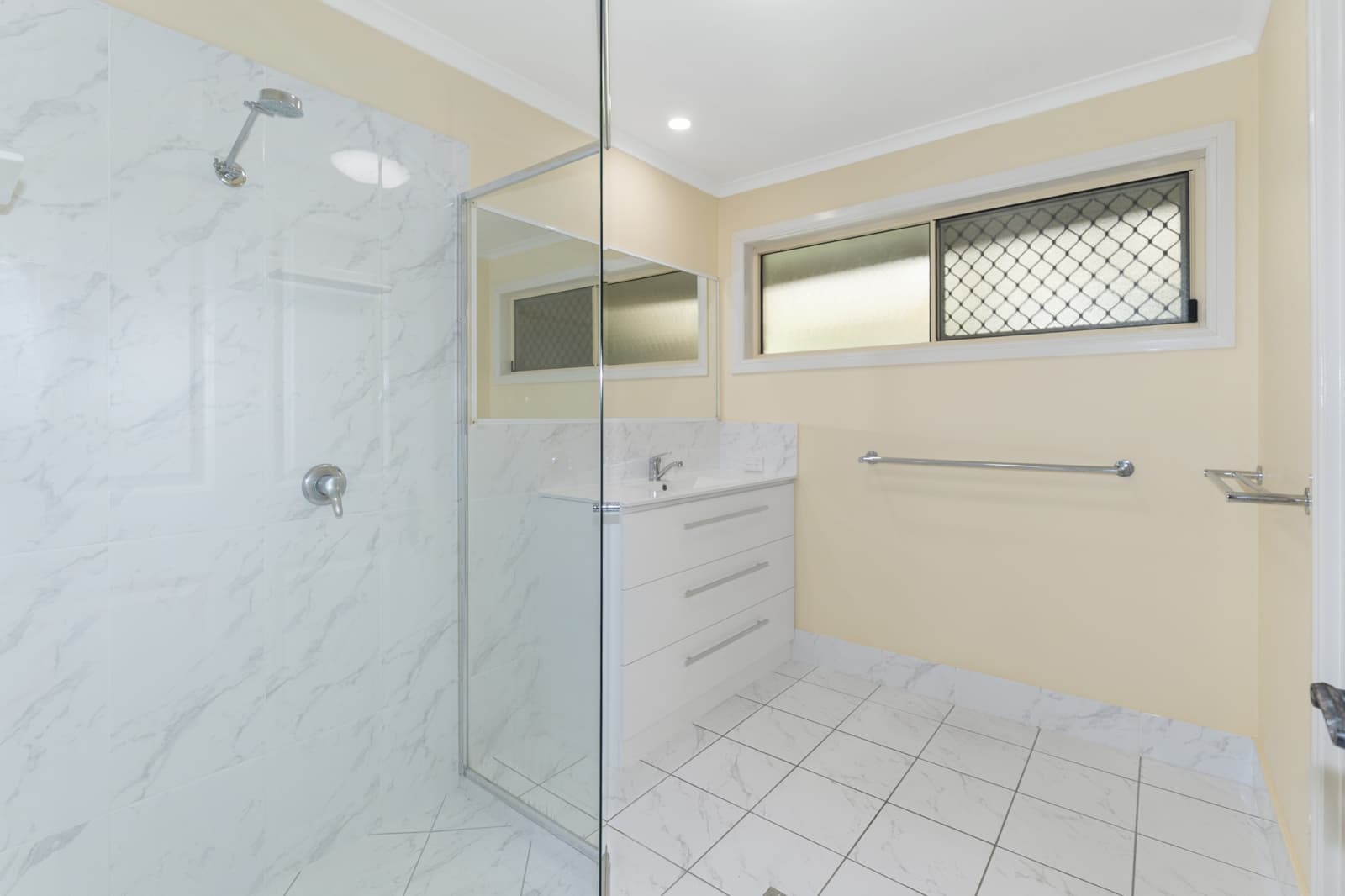 450 Elliott Heads Road,Woongarra, Woongarra - Thumbnail 8