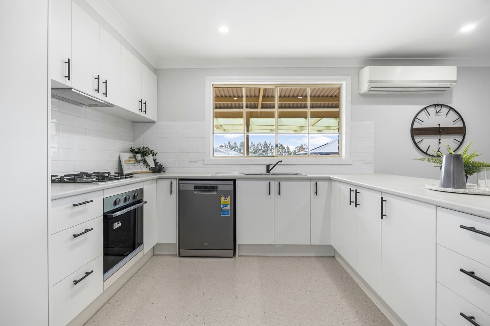 14 Myrtle Grove Road,Ballan, Ballan - Thumbnail 7