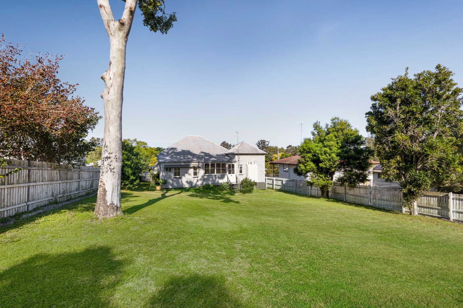 51 Moffatt Street,Ipswich, Ipswich - Thumbnail 2