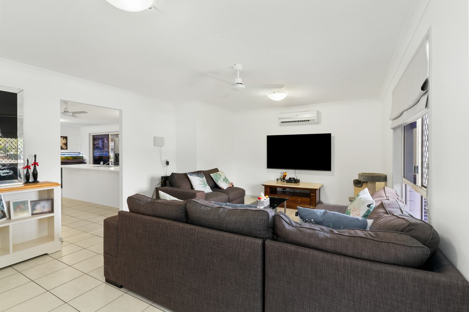 10 Downs Field Place,Taroomball, Taroomball - Thumbnail 3