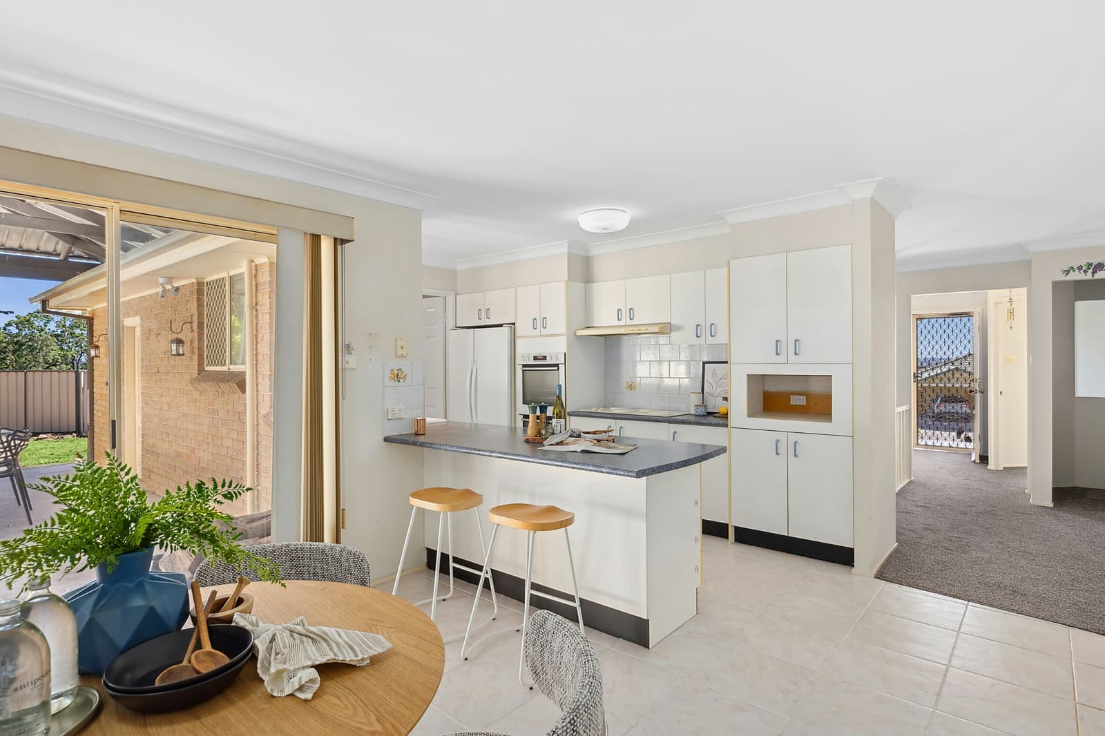 16 Joshua Close,Rutherford, Rutherford - Thumbnail 2