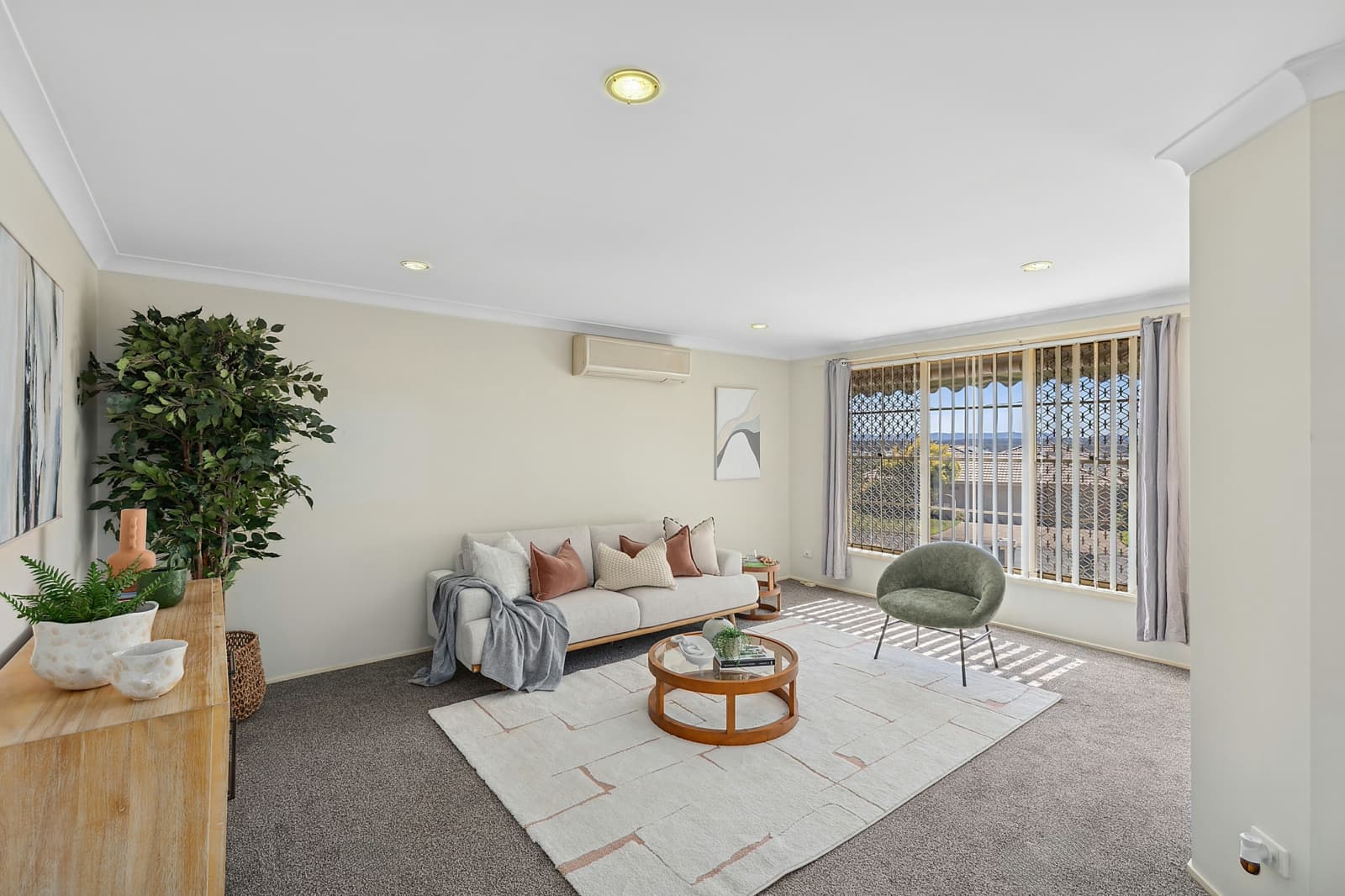 16 Joshua Close,Rutherford, Rutherford - Thumbnail 3