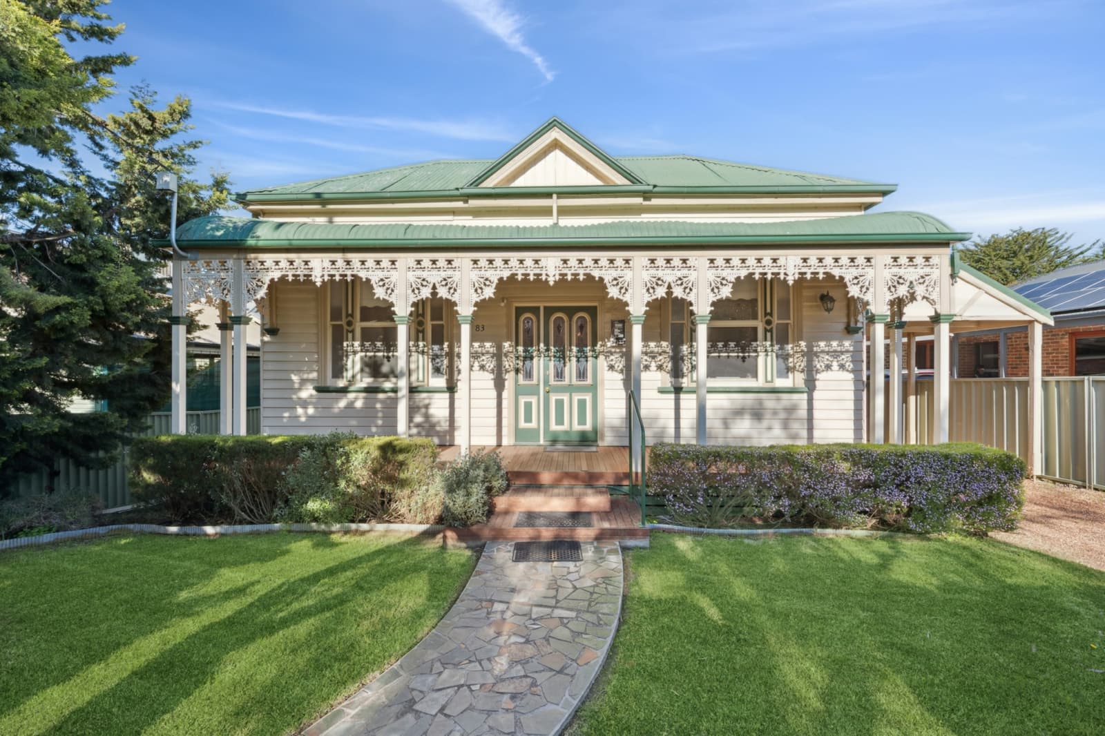 83 Carpenter Street,Quarry Hill, Quarry Hill - Thumbnail 2