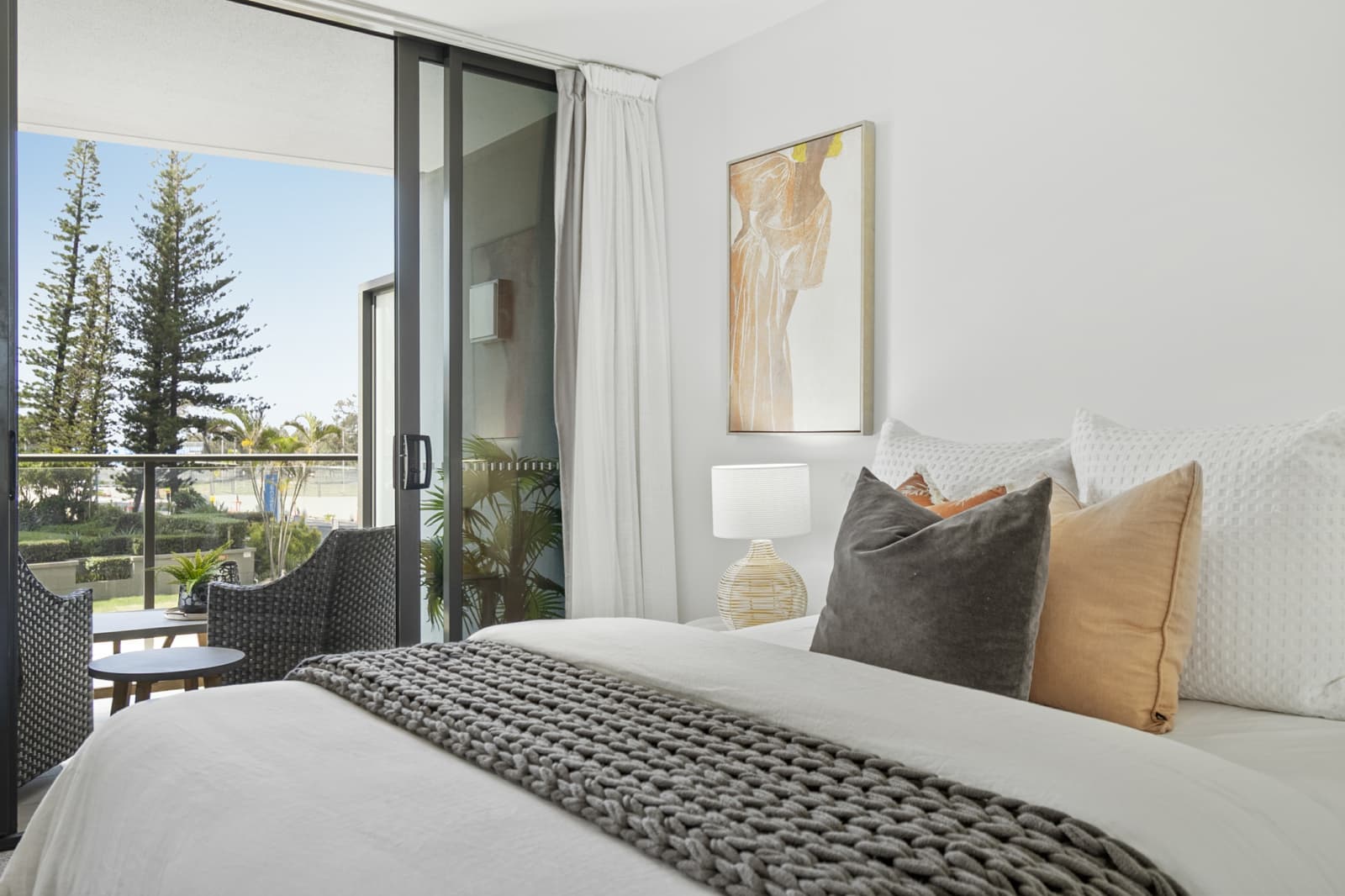 204/3440 Surfers Paradise Boulevard,Surfers Paradise, Surfers Paradise - Thumbnail 3