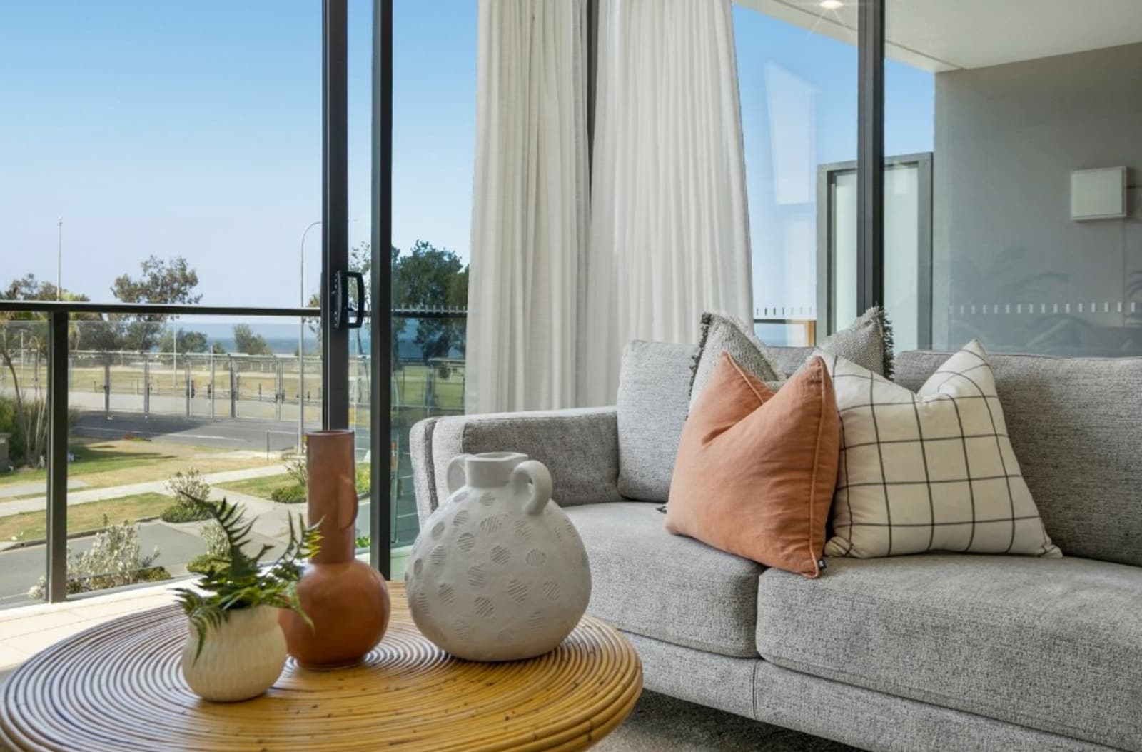 204/3440 Surfers Paradise Boulevard,Surfers Paradise, Surfers Paradise - Thumbnail 4