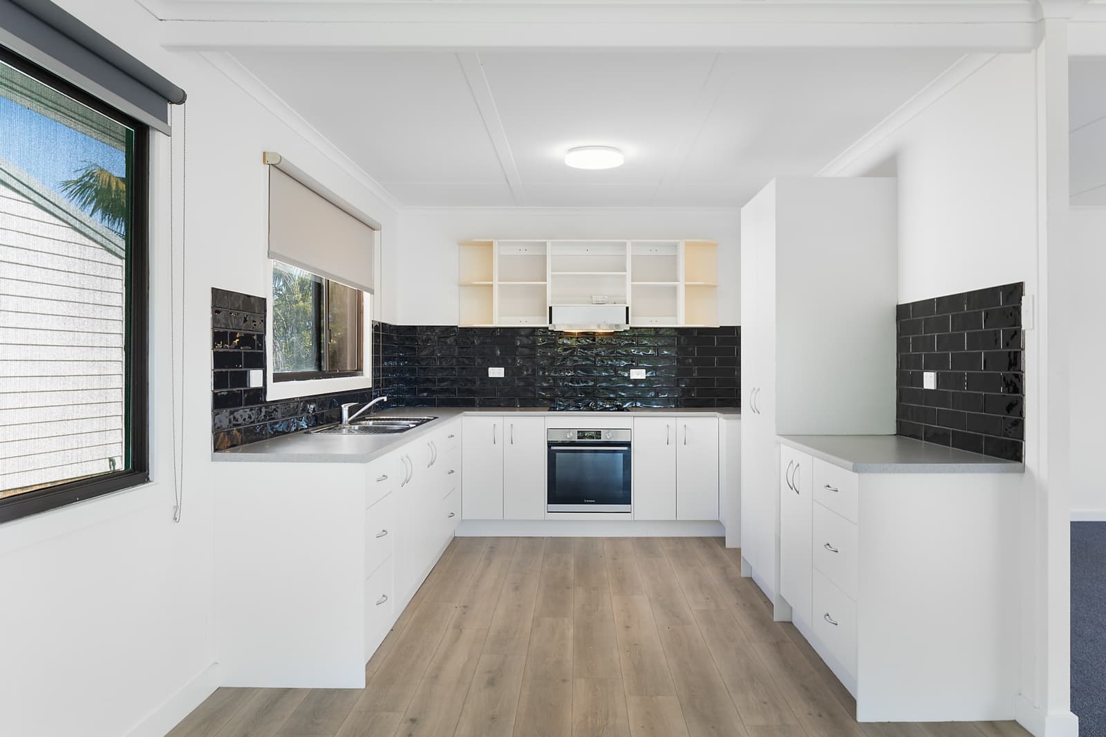 22 Rileys Hill Road,Broadwater, Broadwater - Thumbnail 3