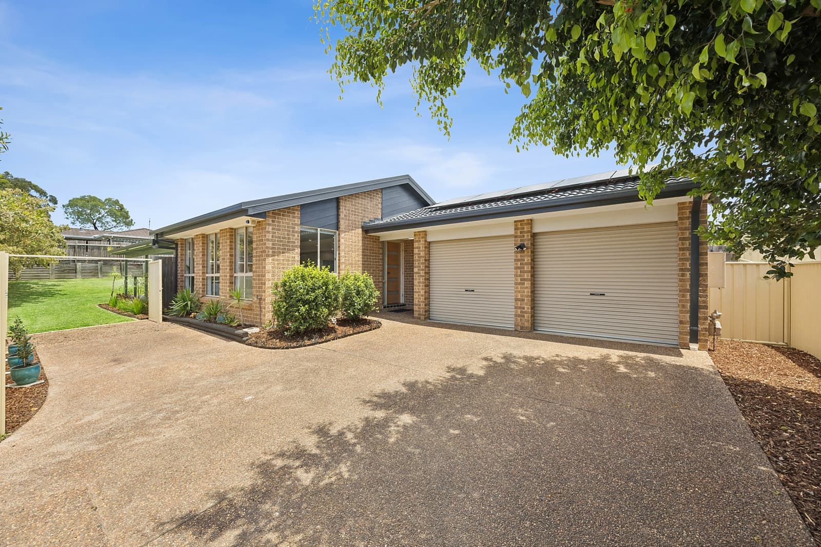 6 Newton Place,Blue Haven, Blue Haven - Image 1