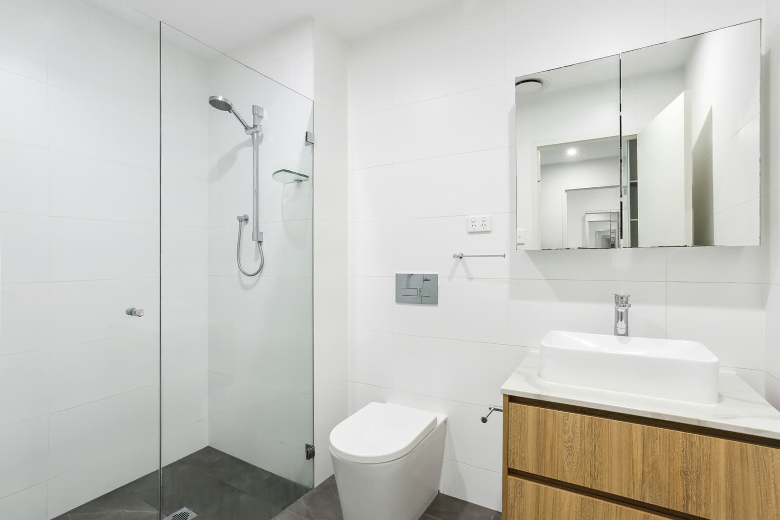 86 Centenary Drive, Strathfield - Thumbnail 4