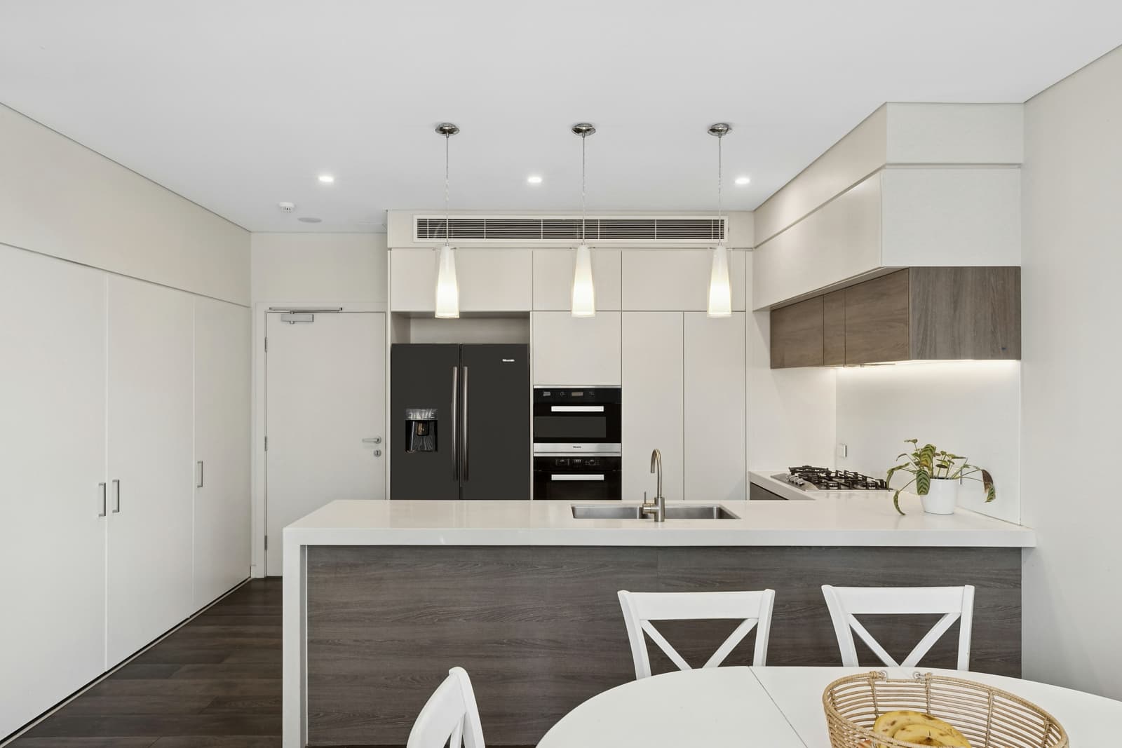 206/7 Lynn Avenue,Point Frederick, Point Frederick - Thumbnail 5