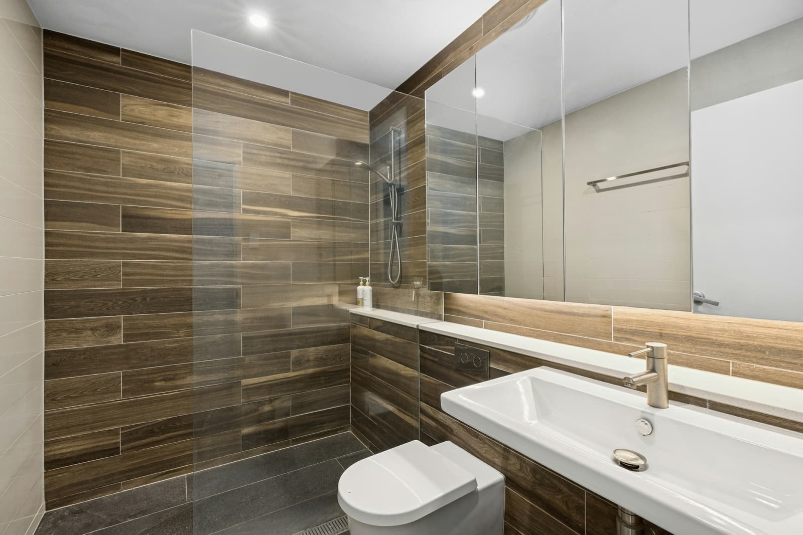 206/7 Lynn Avenue,Point Frederick, Point Frederick - Thumbnail 7