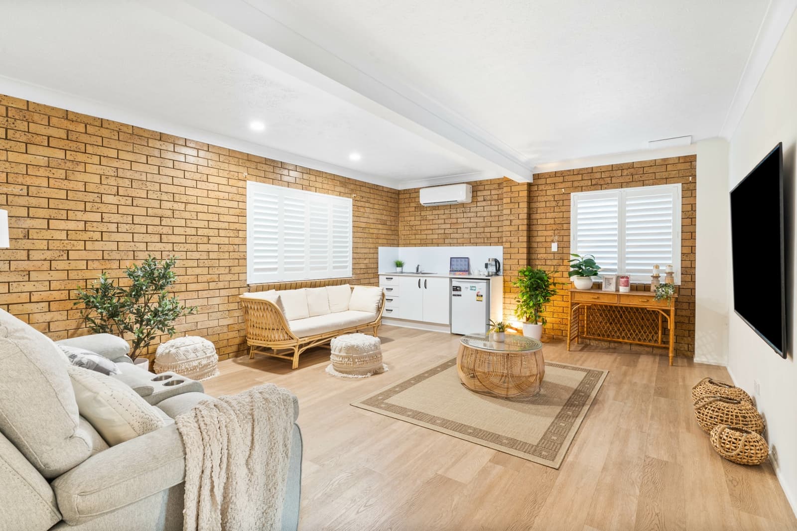 7 Atherton Street,Norman Gardens, Norman Gardens - Thumbnail 2