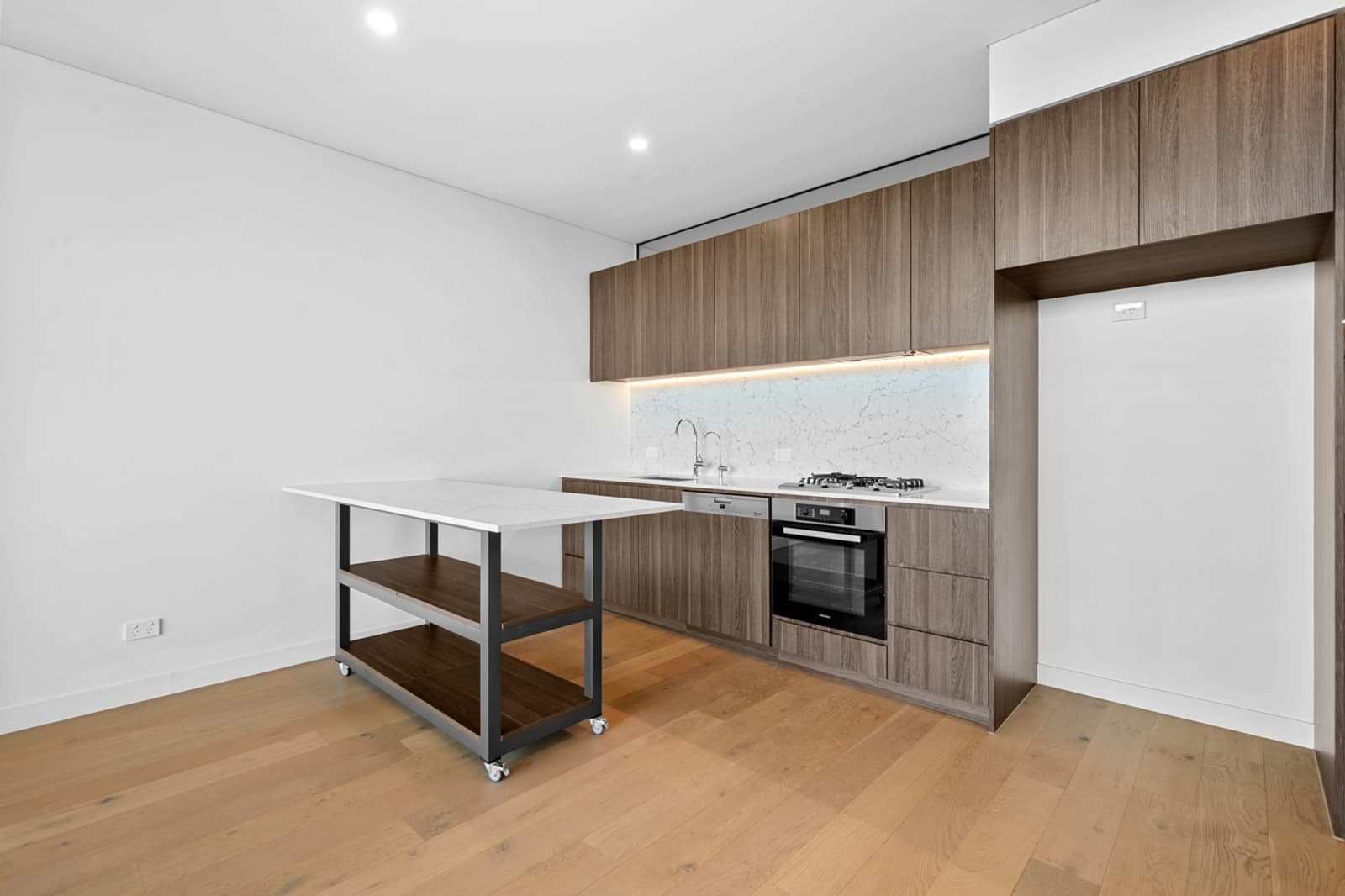 1702/12 Phillip Street,Parramatta, Parramatta - Thumbnail 7