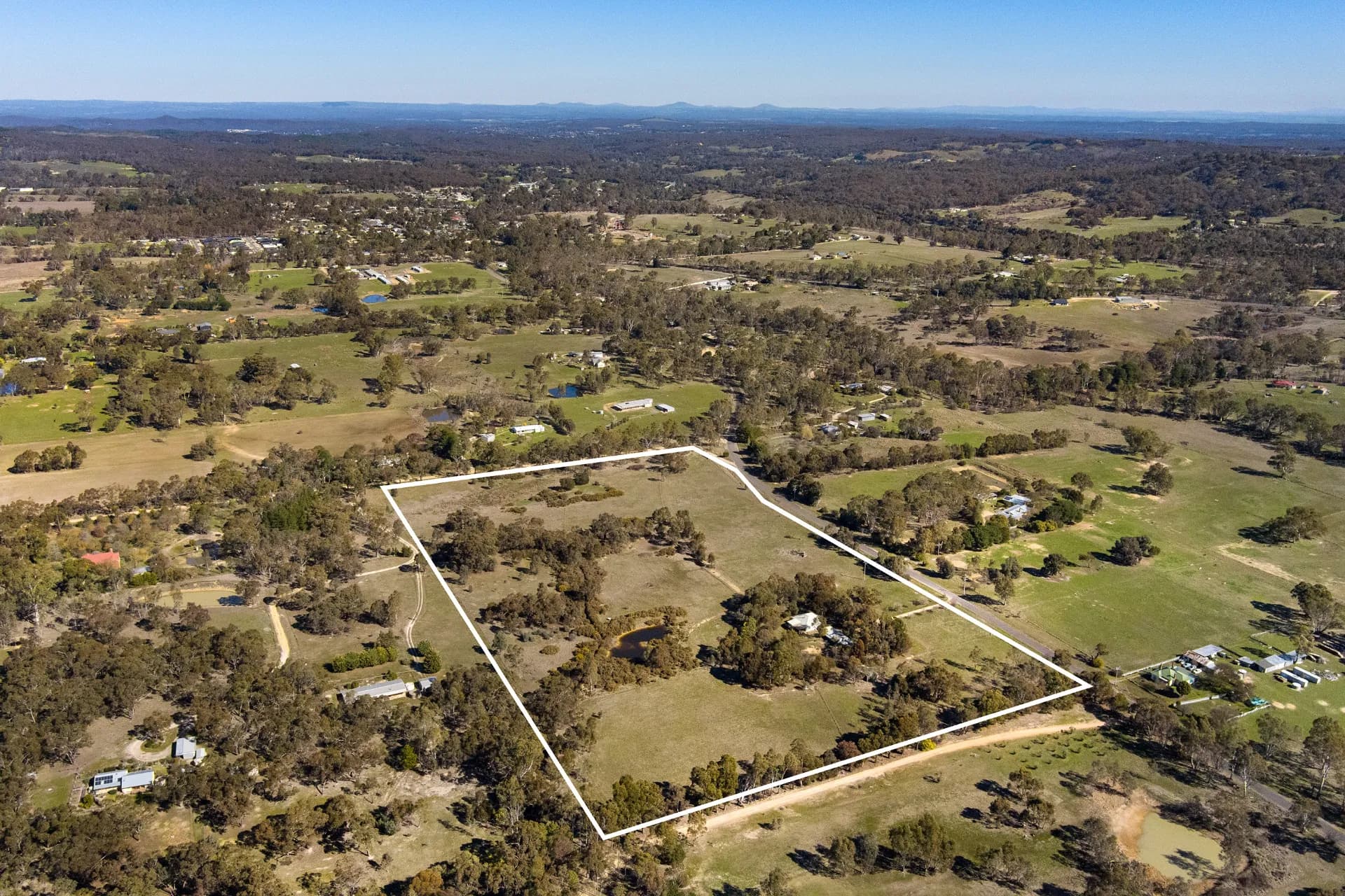 196 Eagles Road, Harcourt - Thumbnail 3