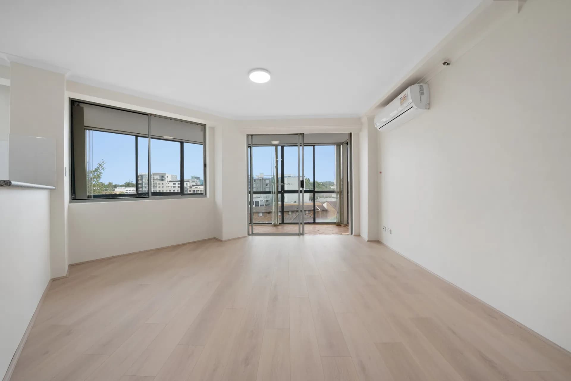62/3 Sorrell Street, Parramatta., Parramatta - Thumbnail 2