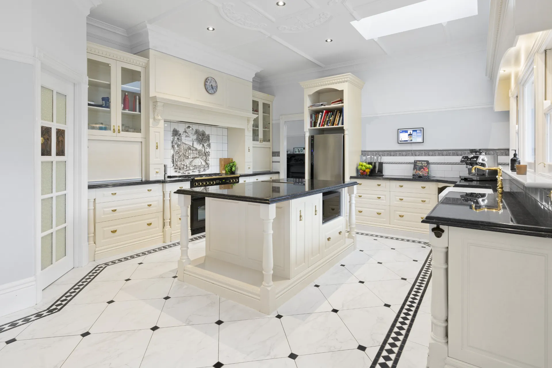 13 Barriedale Grove, Frankston South, VIC, Frankston South - Thumbnail 3