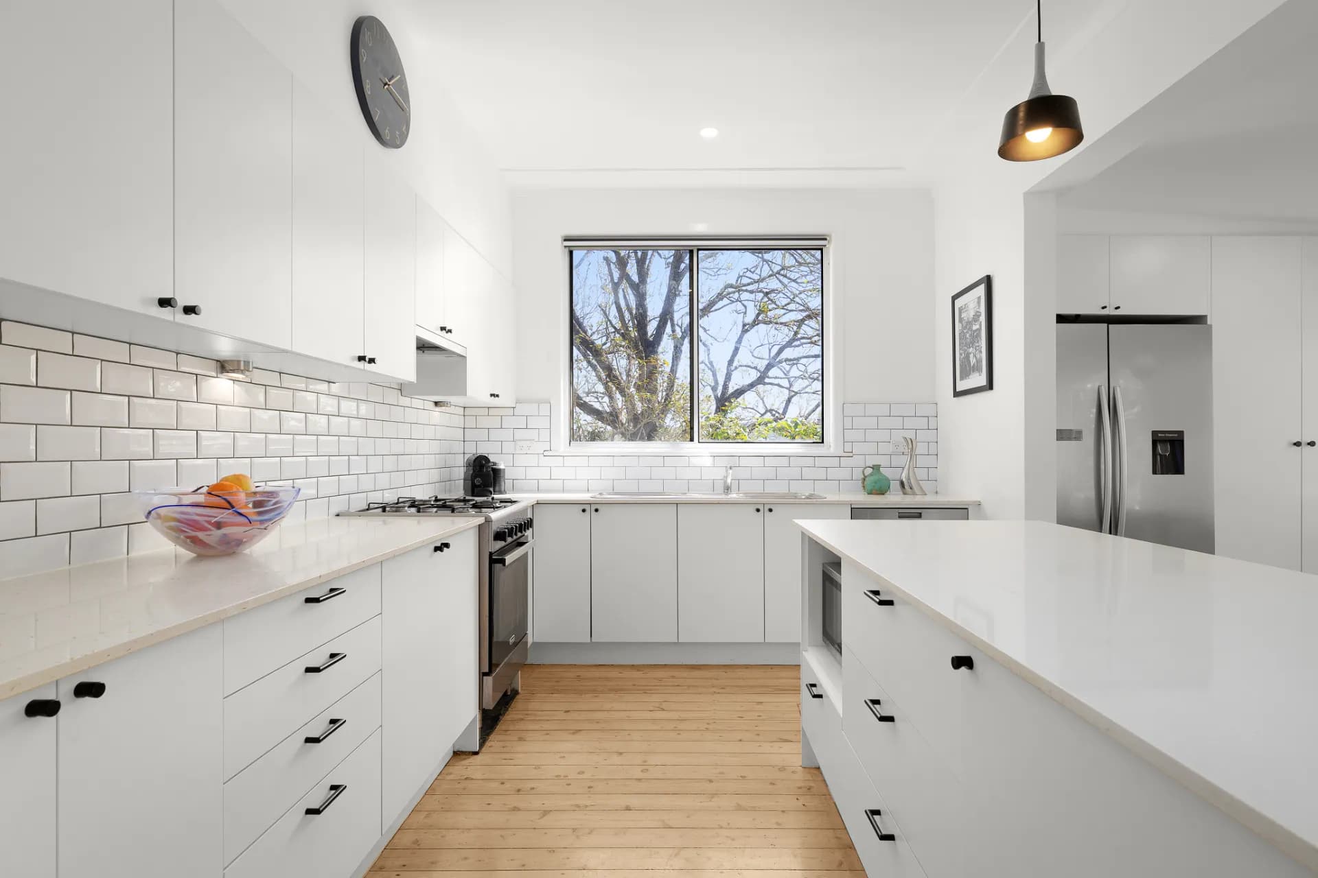 8 Waiwera  Avenue, North Manly., North Manly - Thumbnail 4