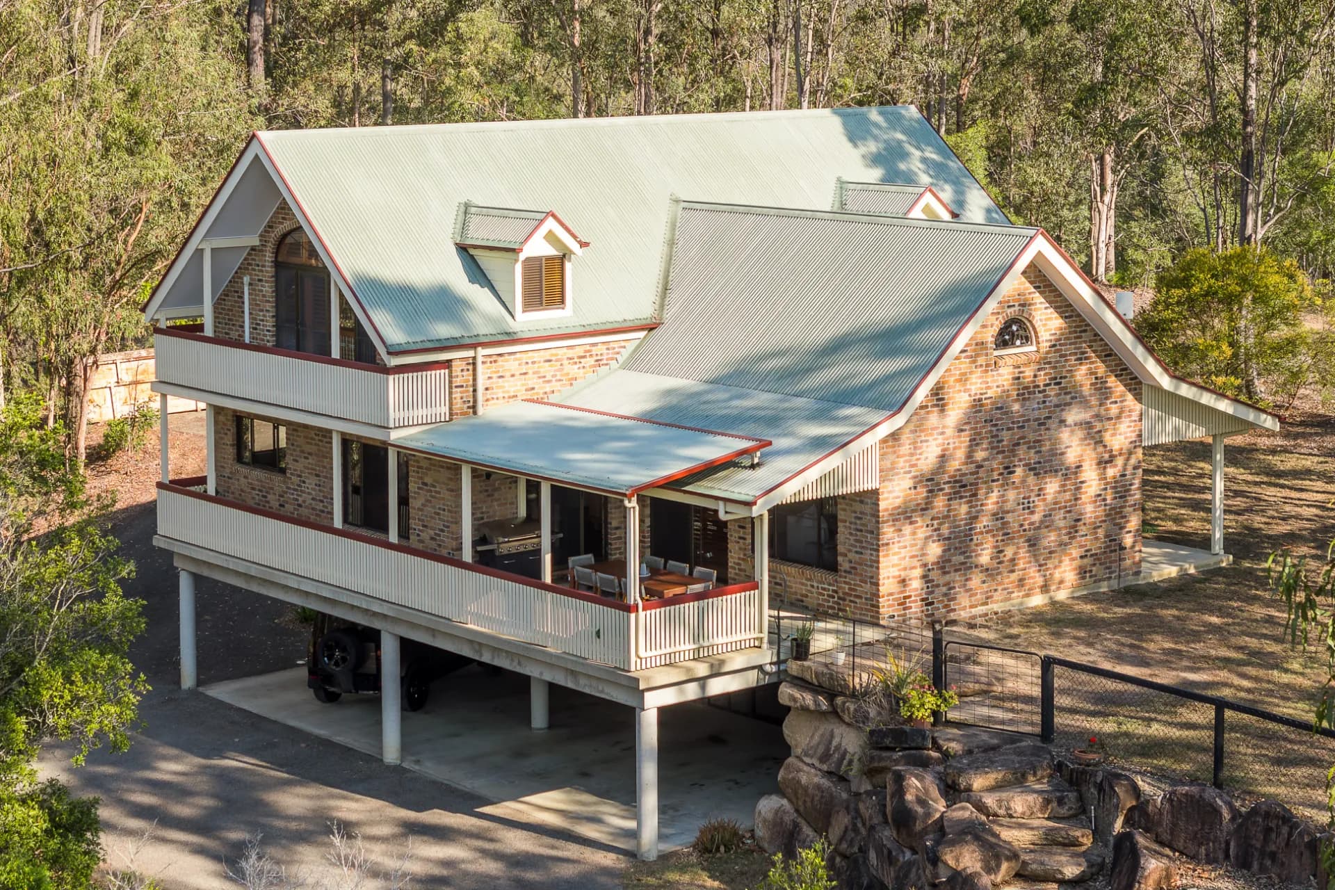 19 Seraya Court, Closeburn - Image 1