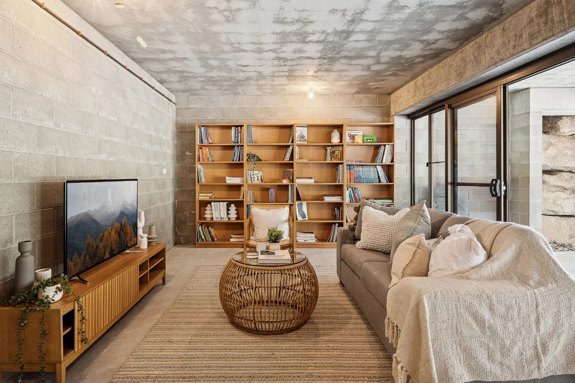 19 Seraya Court, Closeburn - Thumbnail 8