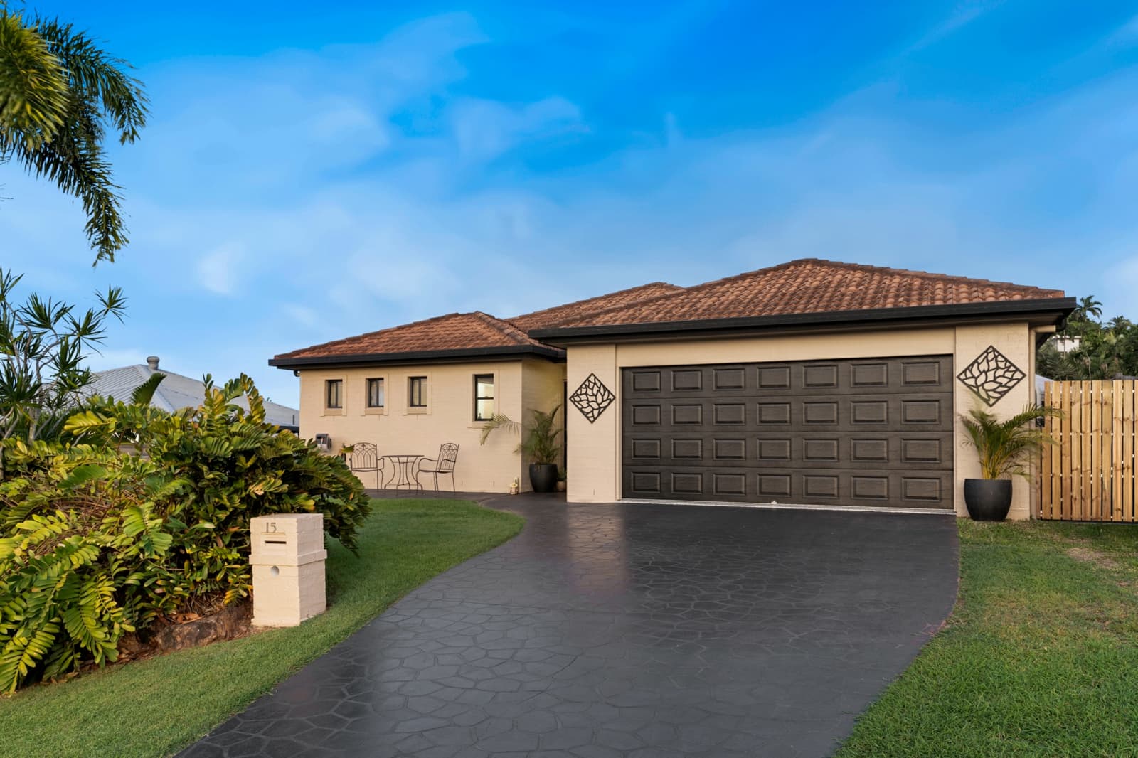 15 Callaghan Drive,Taranganba, Taranganba - Thumbnail 2
