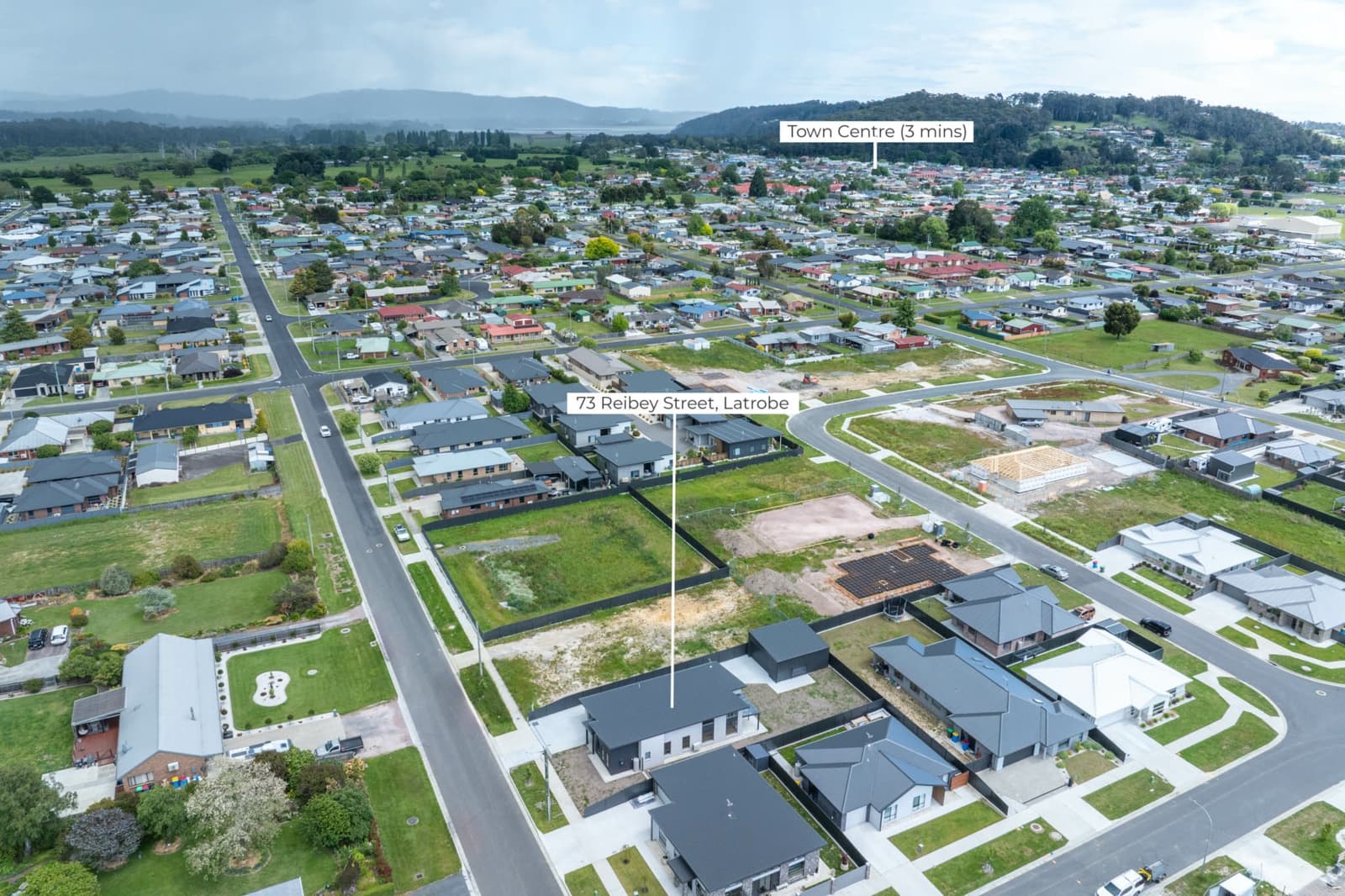 73 Reibey Street,Latrobe, Latrobe - Thumbnail 2