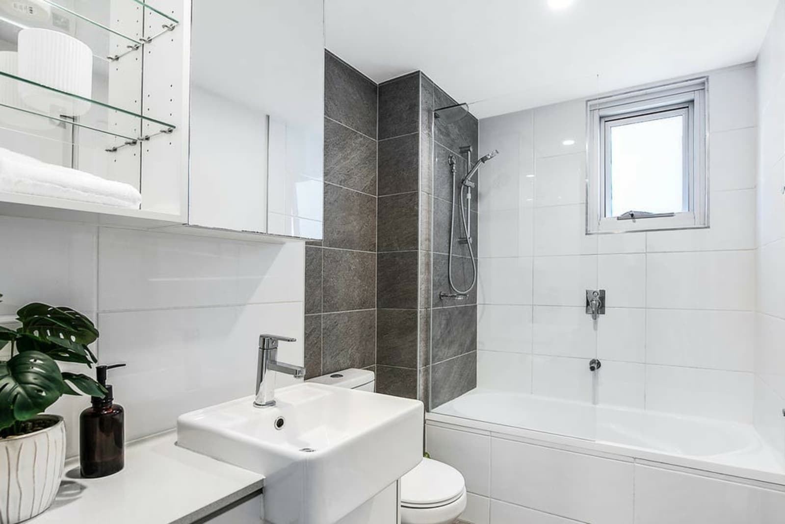 224/986 Wynnum Road,Cannon Hill, Cannon Hill - Thumbnail 8