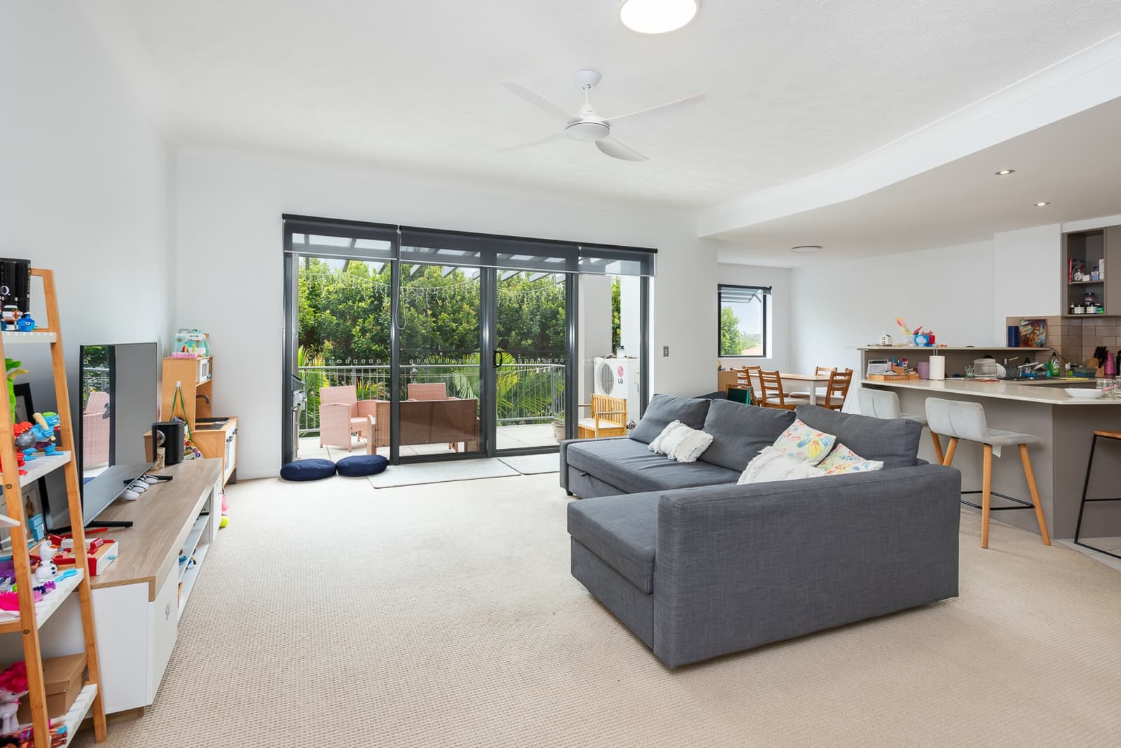 15/1 Acacia Court,Robina, Robina - Image 1