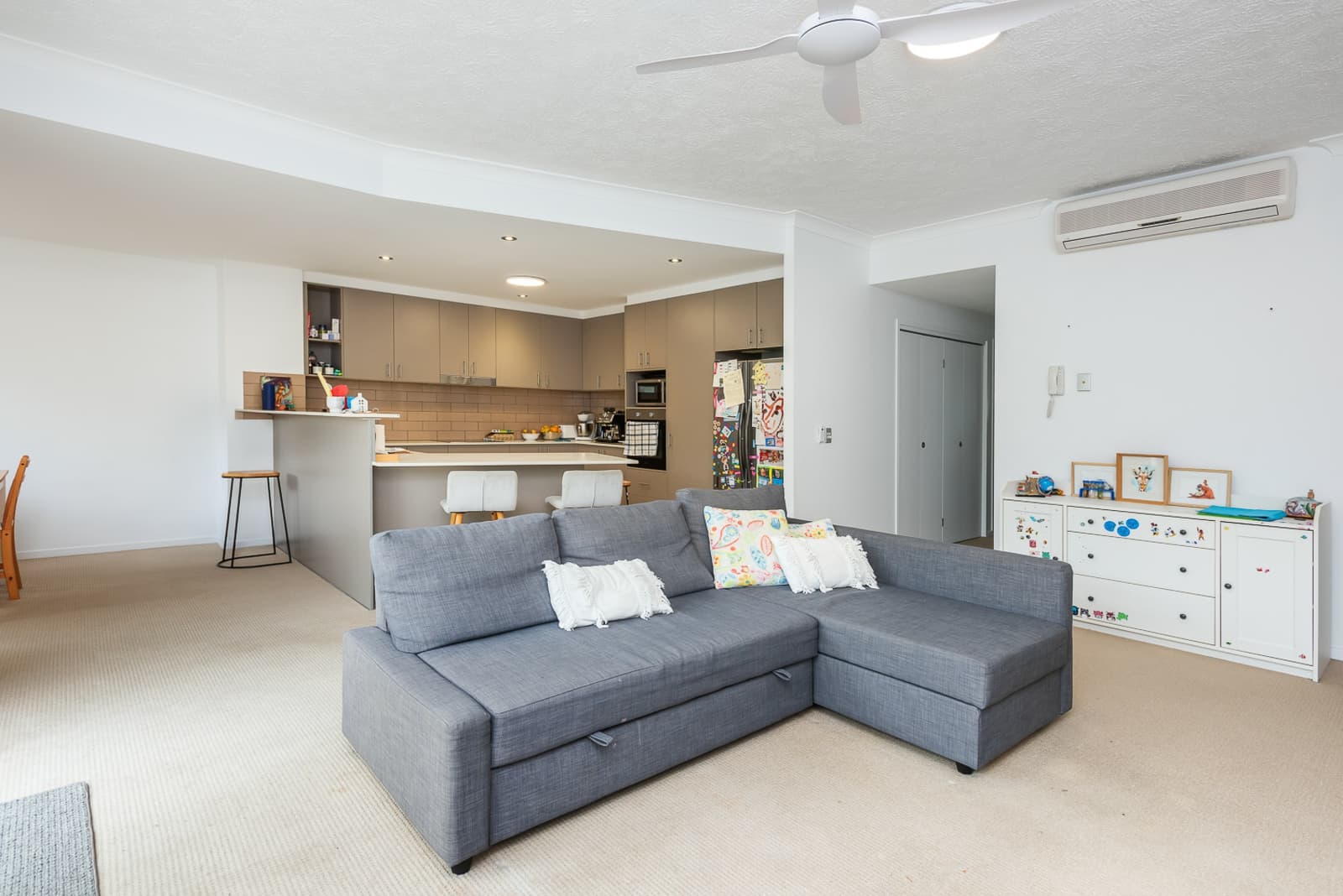 15/1 Acacia Court,Robina, Robina - Thumbnail 3