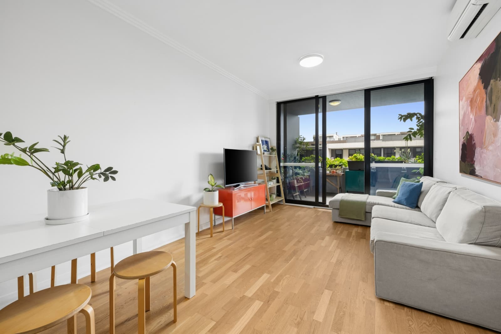 609/4 Footbridge Boulevard,Wentworth Point, Wentworth Point - Thumbnail 4