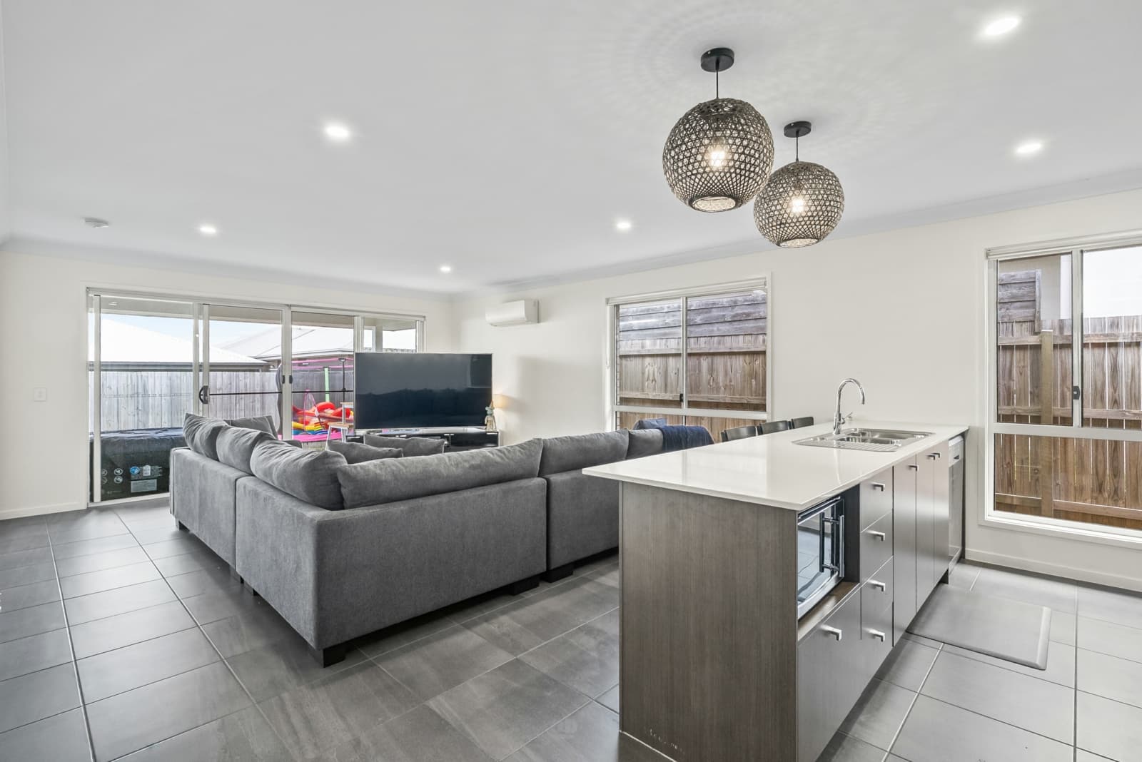 63 Sunbird Drive,Redbank Plains, Redbank Plains - Thumbnail 3