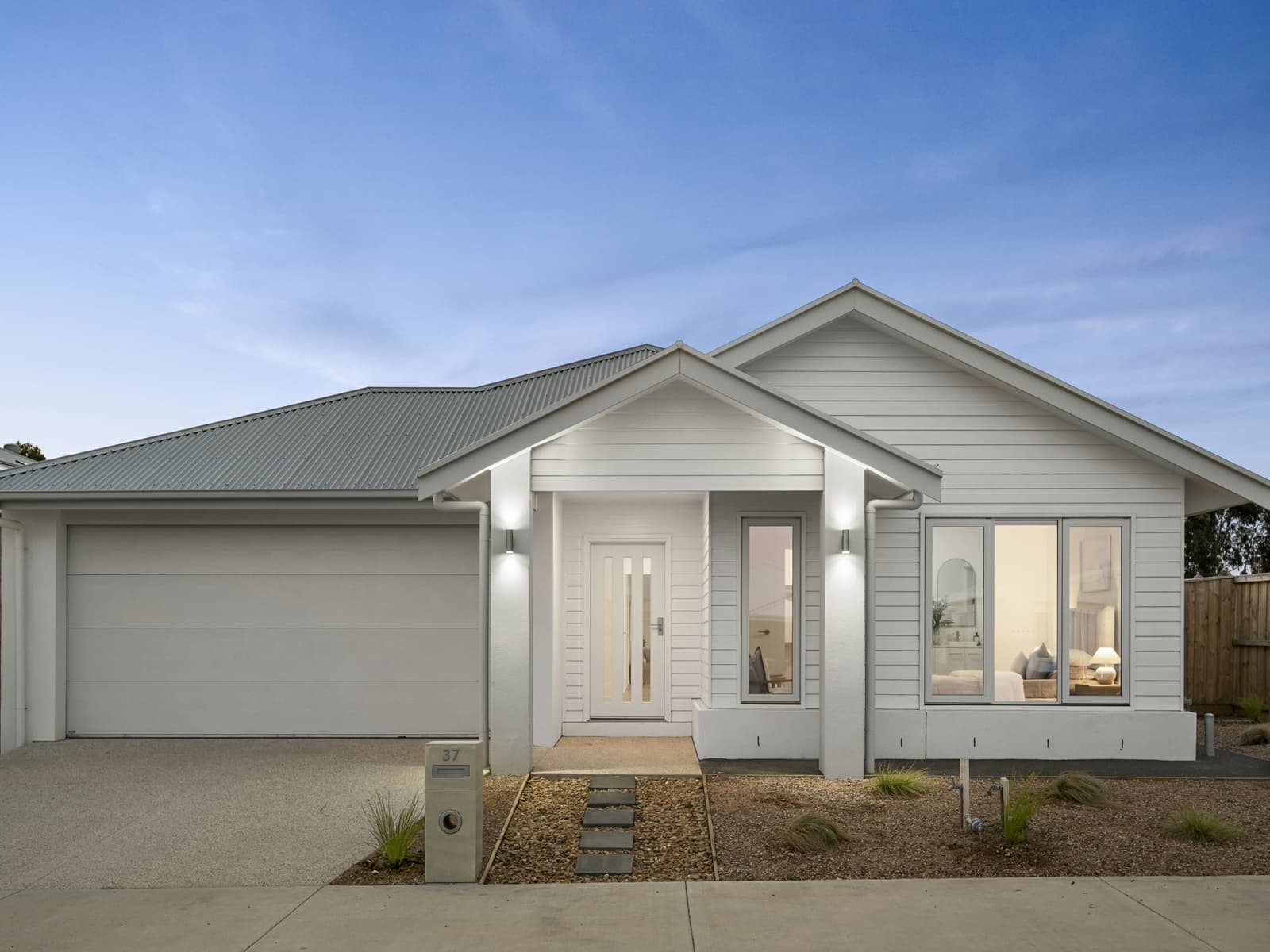 37 Cornflower Way,Mount Duneed, Mount Duneed - Thumbnail 2