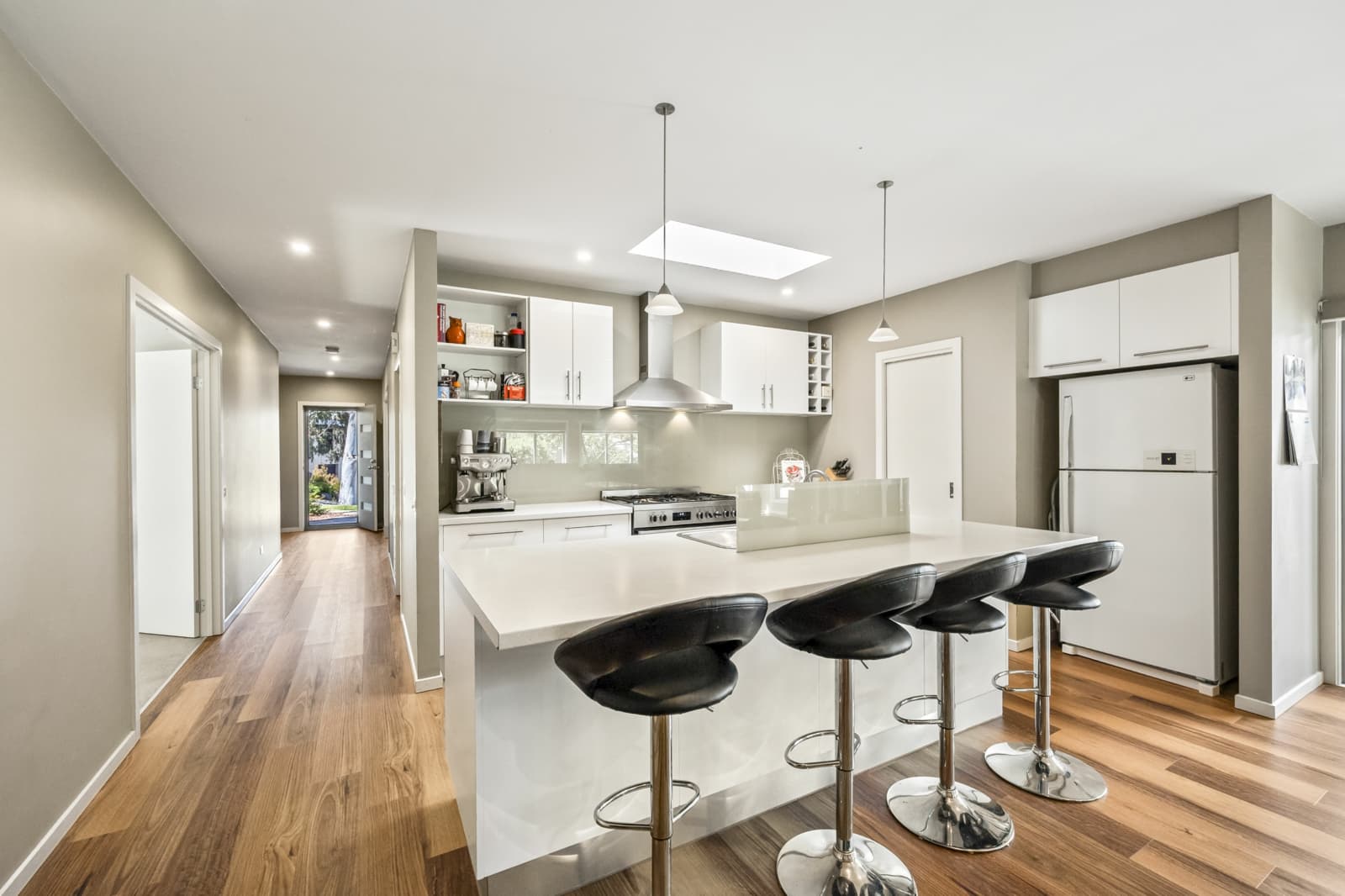 5 Catherine Court,Brown Hill, Brown Hill - Thumbnail 2