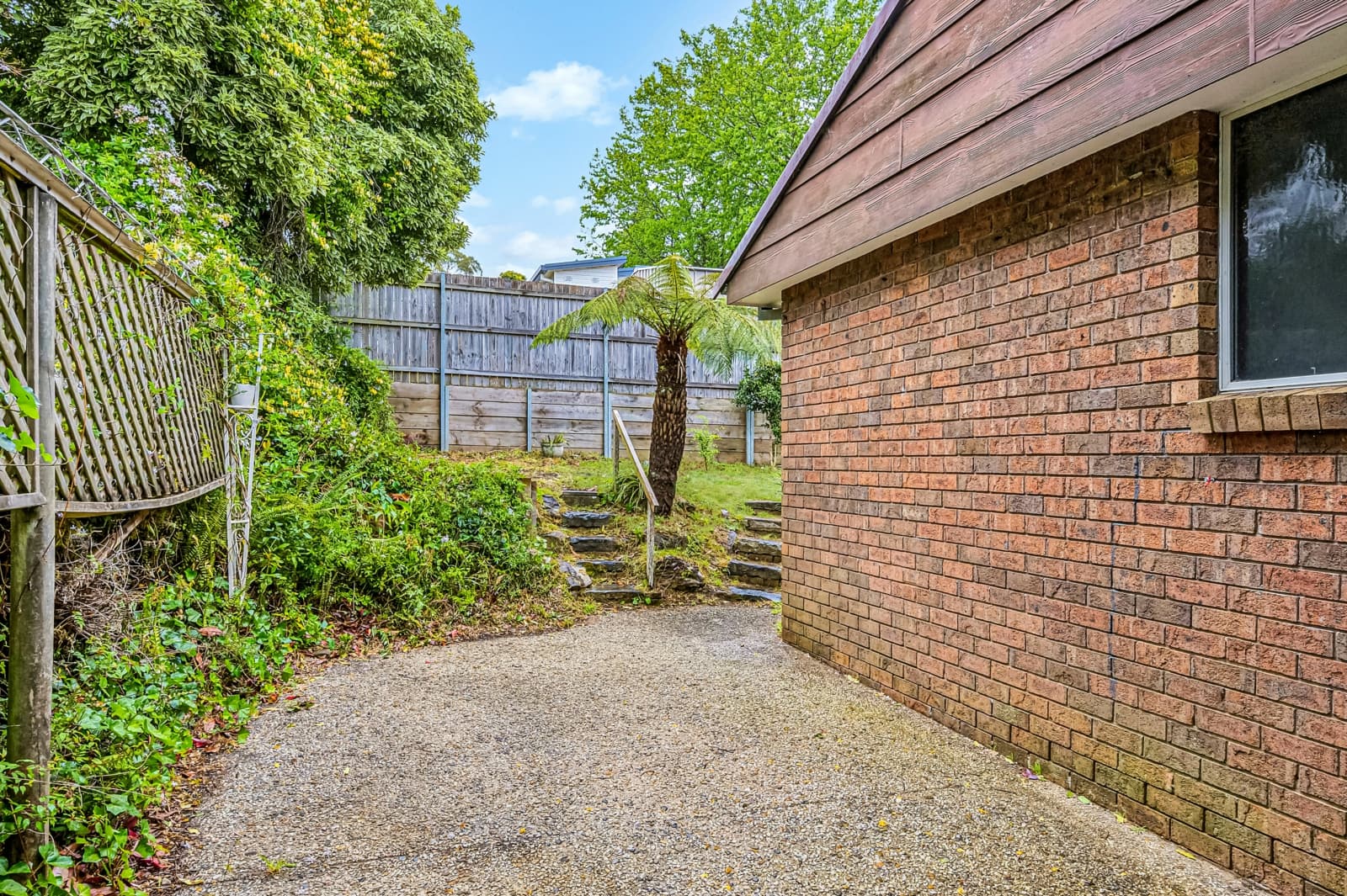 30 Flora Street,Wentworth Falls, Wentworth Falls - Thumbnail 5