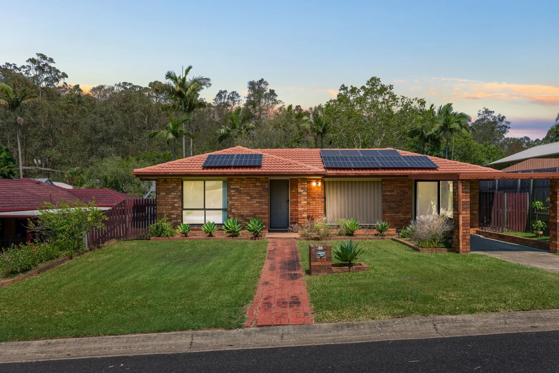 25 Glenalwyn Street, Holland Park., Holland Park - Thumbnail 6