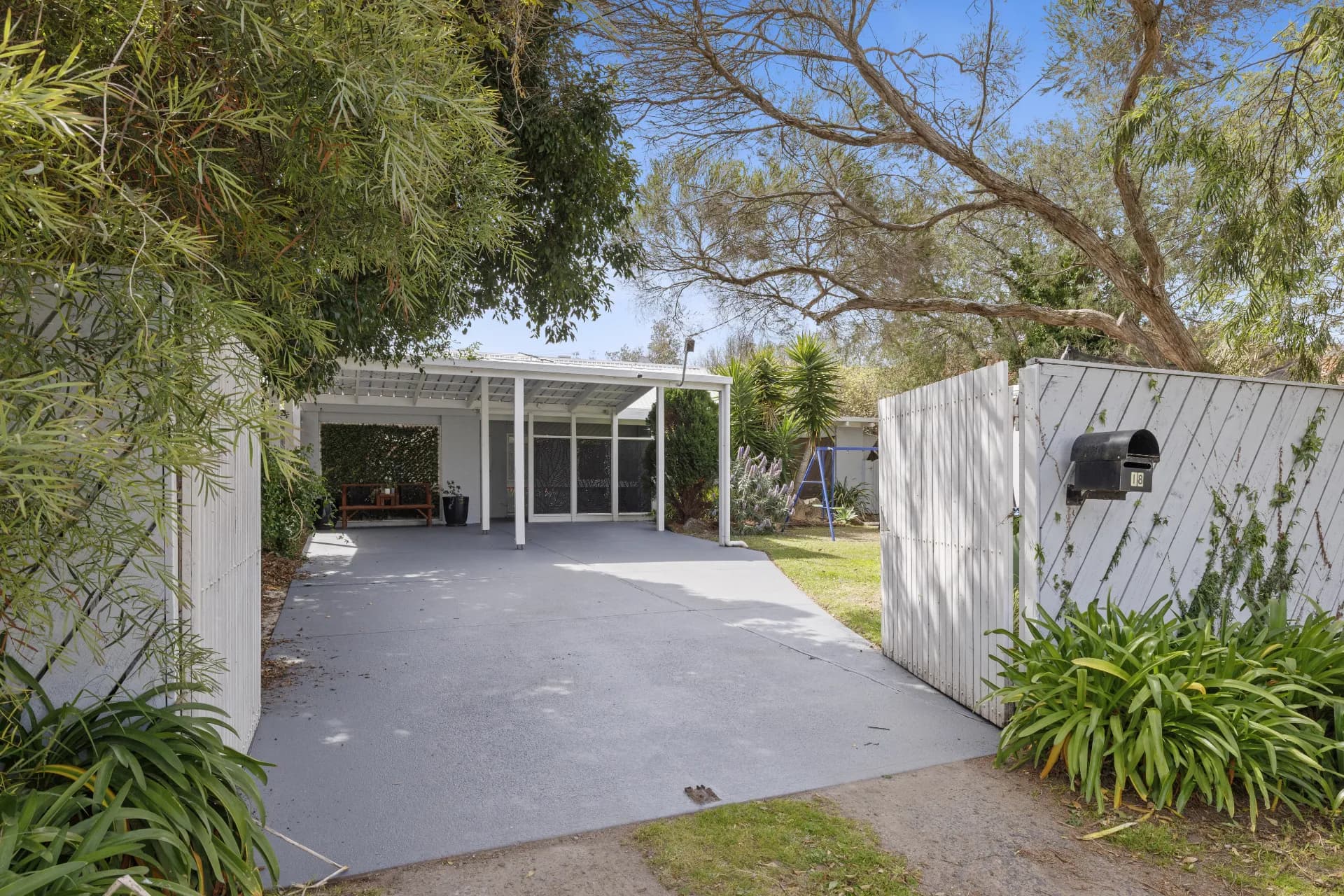 18 Yolland Street, Tootgarook, VIC, Tootgarook - Thumbnail 3