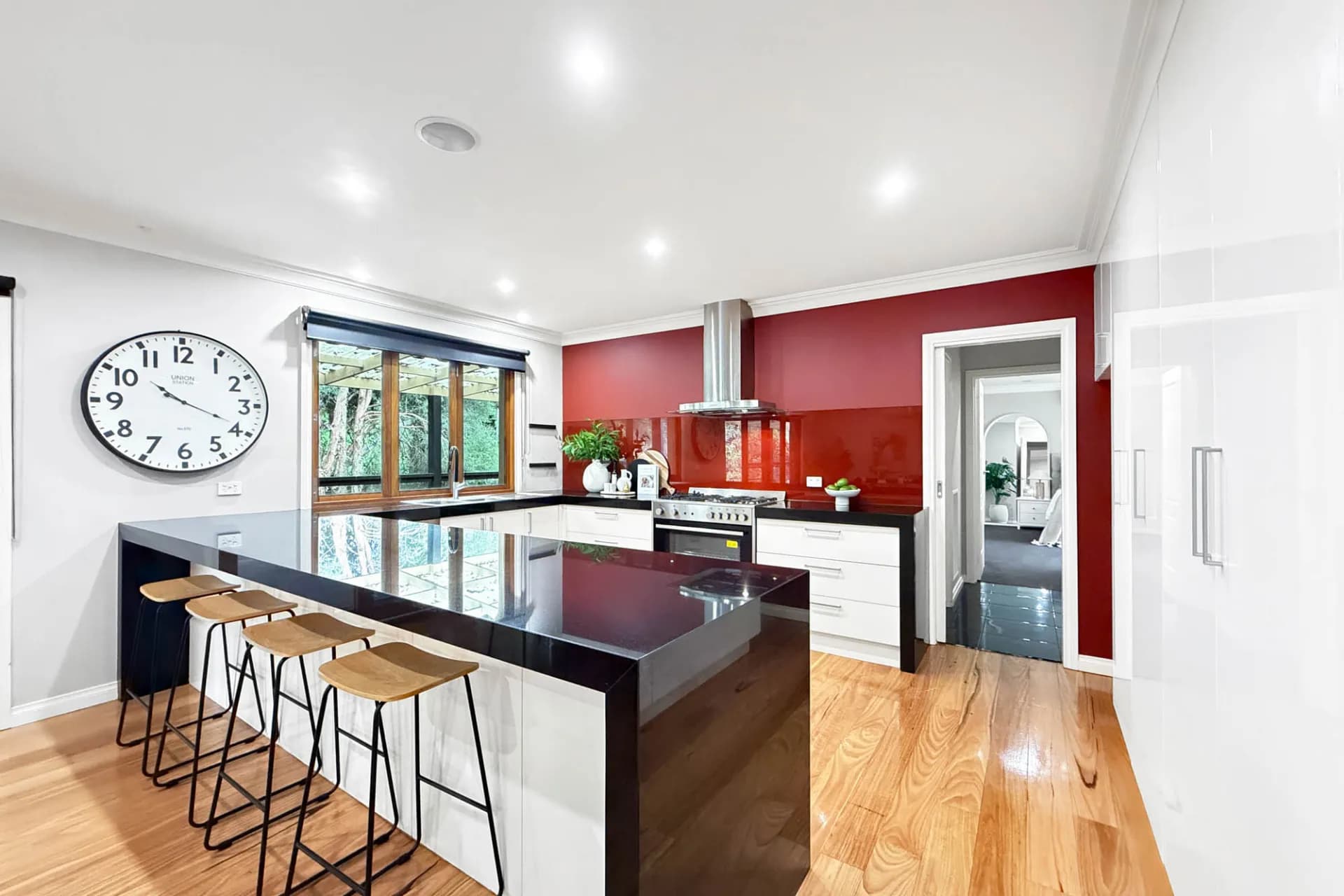 3 Wylie Avenue, Warragul, VIC, Warragul - Thumbnail 3