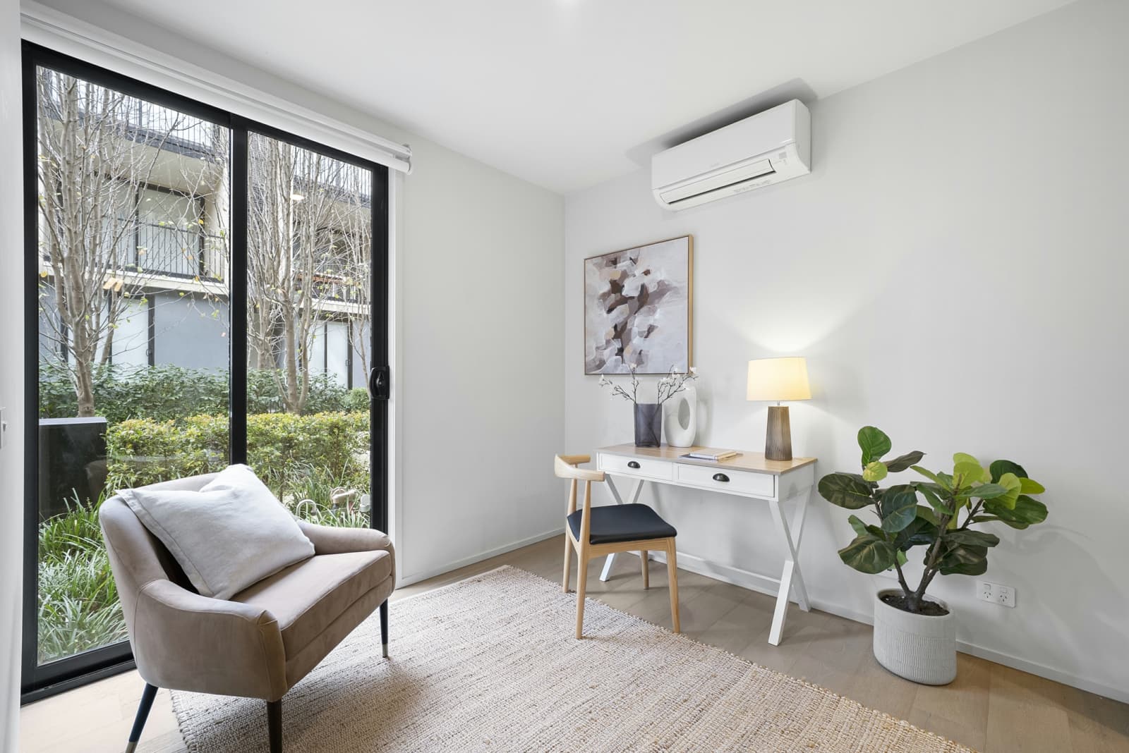 9 Peck Walk,Alphington, Alphington - Thumbnail 4