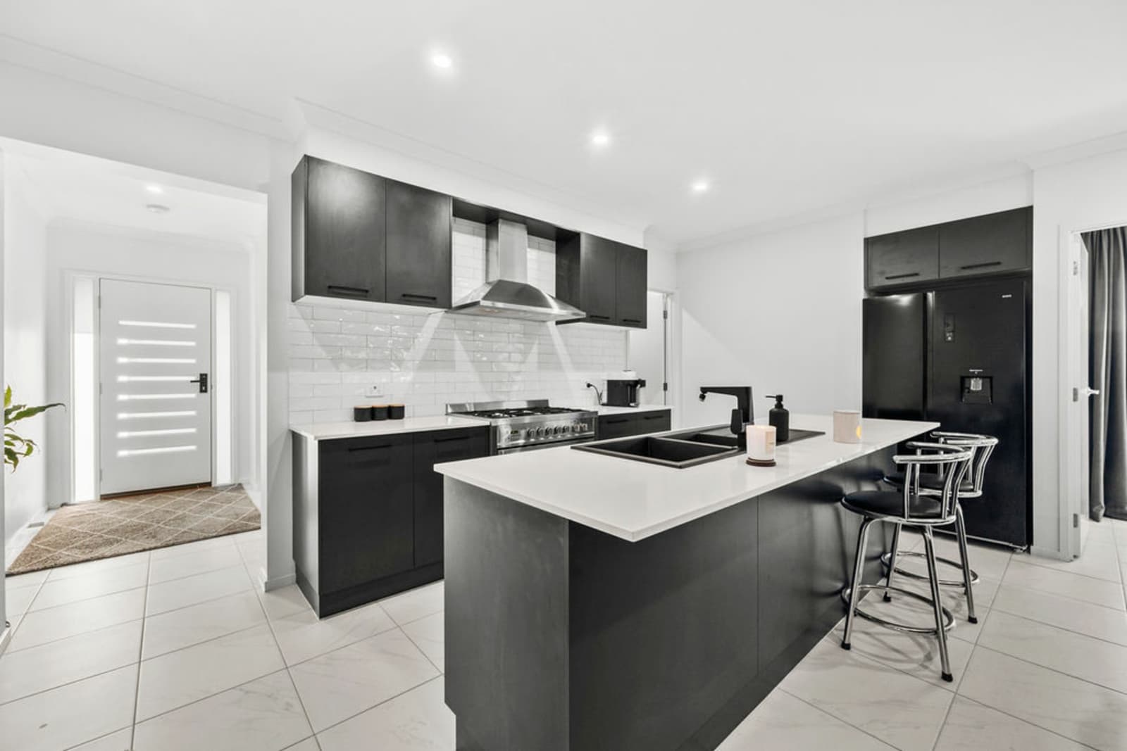 10 Henlix Court,Mount Clear, Mount Clear - Thumbnail 2