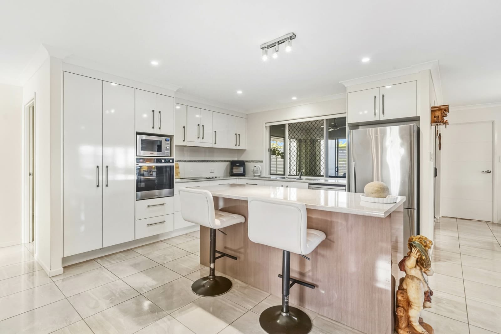 9 Waratah Court,Norman Gardens, Norman Gardens - Thumbnail 5