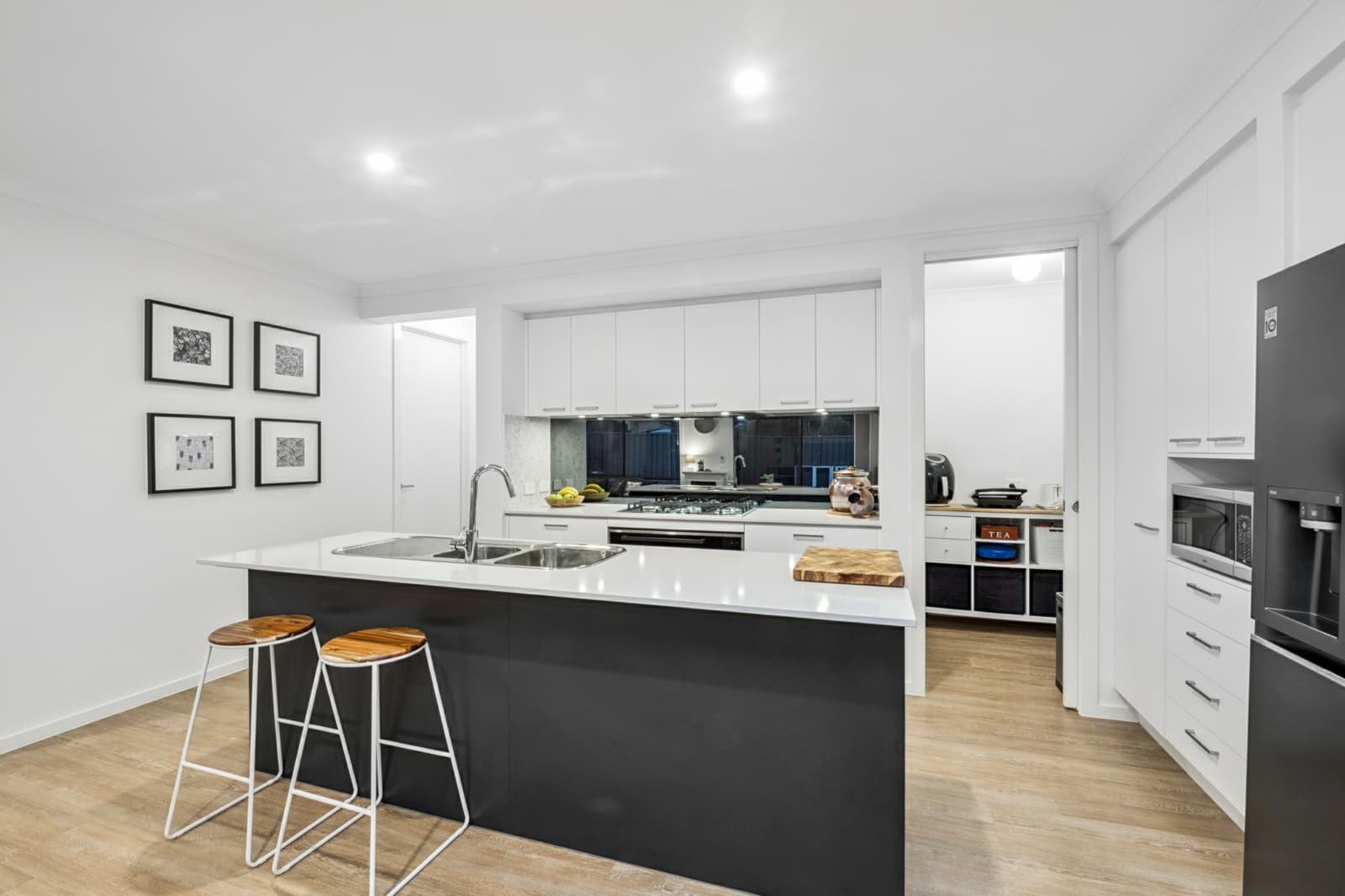27 Drumbane Drive,Golden Square, Golden Square - Thumbnail 3