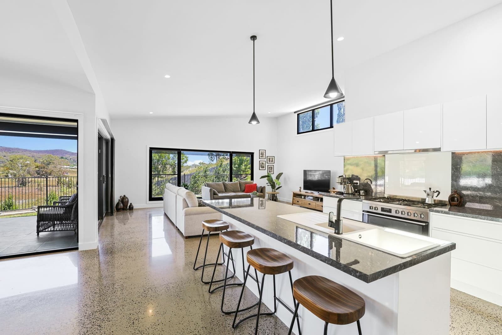 8 Cook Place,Mudgee, Mudgee - Thumbnail 2
